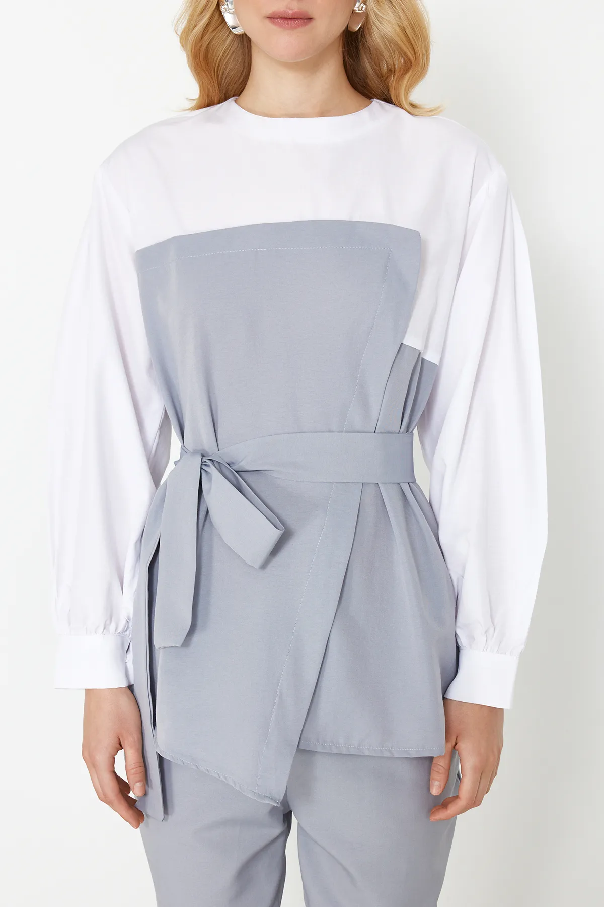 Trendyol Modest  Baumwollgewebtes graues Blockset - Unteres und oberes Set TCTSS24US00066