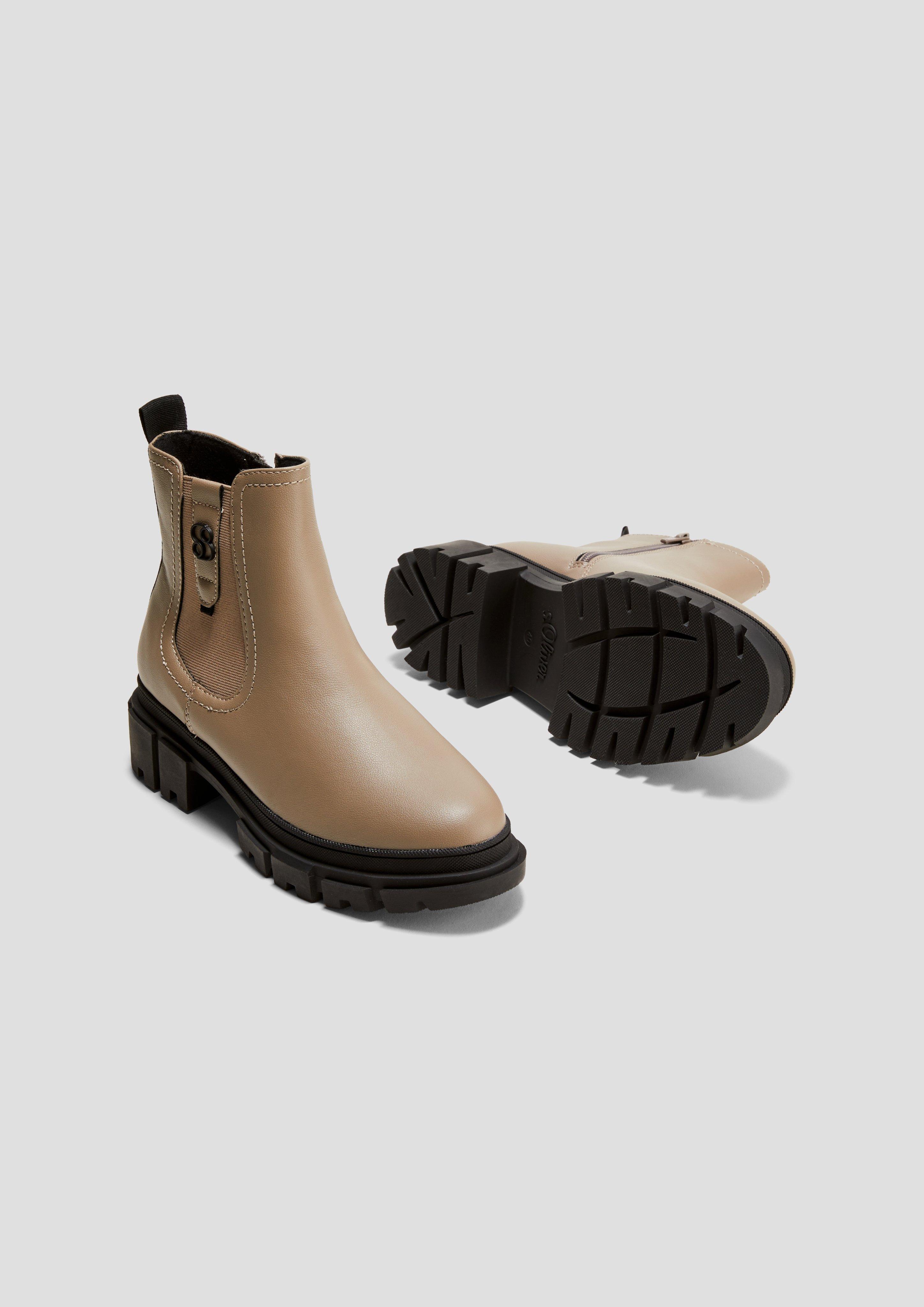 Chelsea Boots mit Logo-Detail  6008313-341