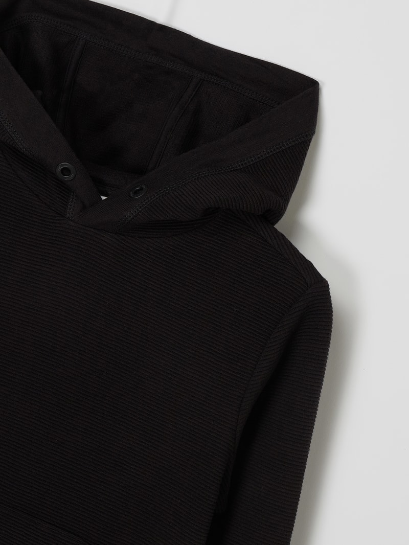 Hoodie mit Rippenstruktur in schwarz