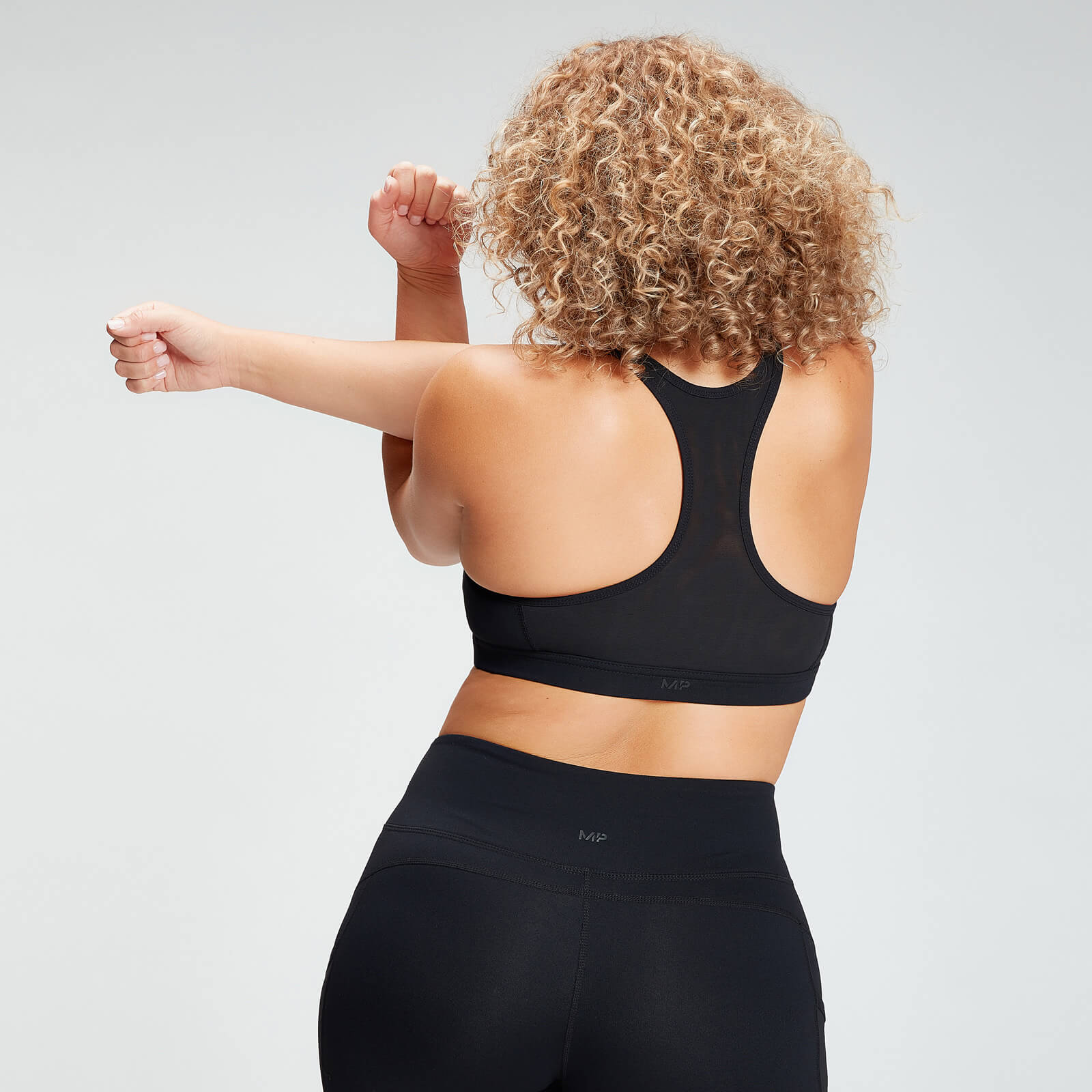 Brassière de sport MP Power en résille pour femmes – Noir
