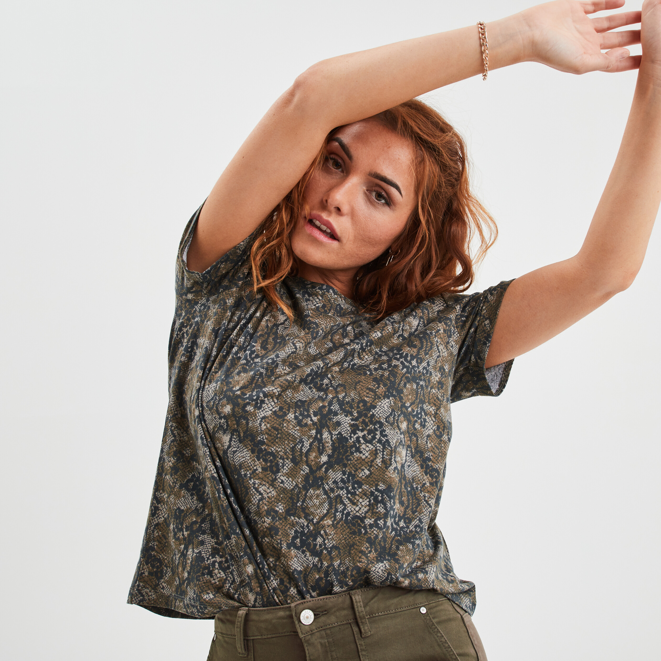 T-shirt oversize dos long Liberto vert kaki femme | La Halle