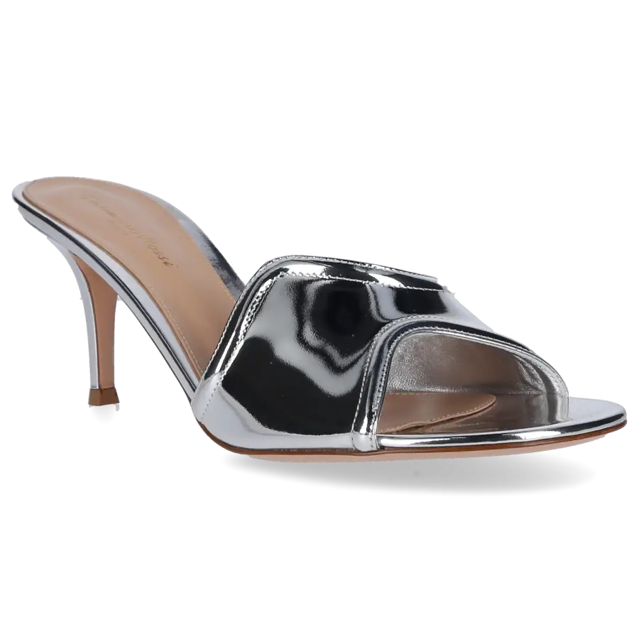 Gianvito Rossi - Pantoletten LUCREZIA Lackleder - silber