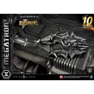Transformers Museum Masterline Statue Megatron Deluxe Bonus Version 84 cm
