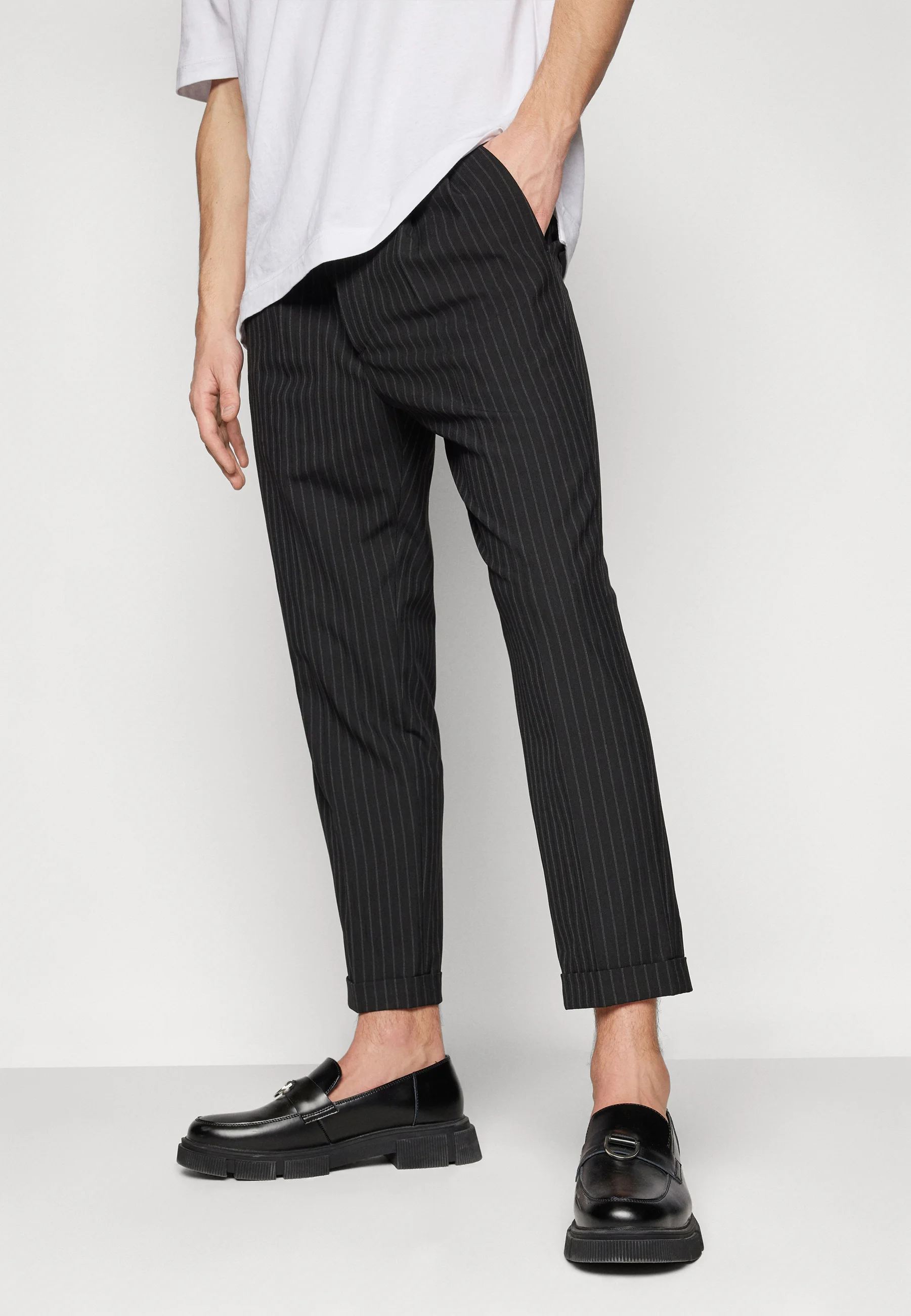 AllSaints SAYS TALLIS TROUSER - Pantalones