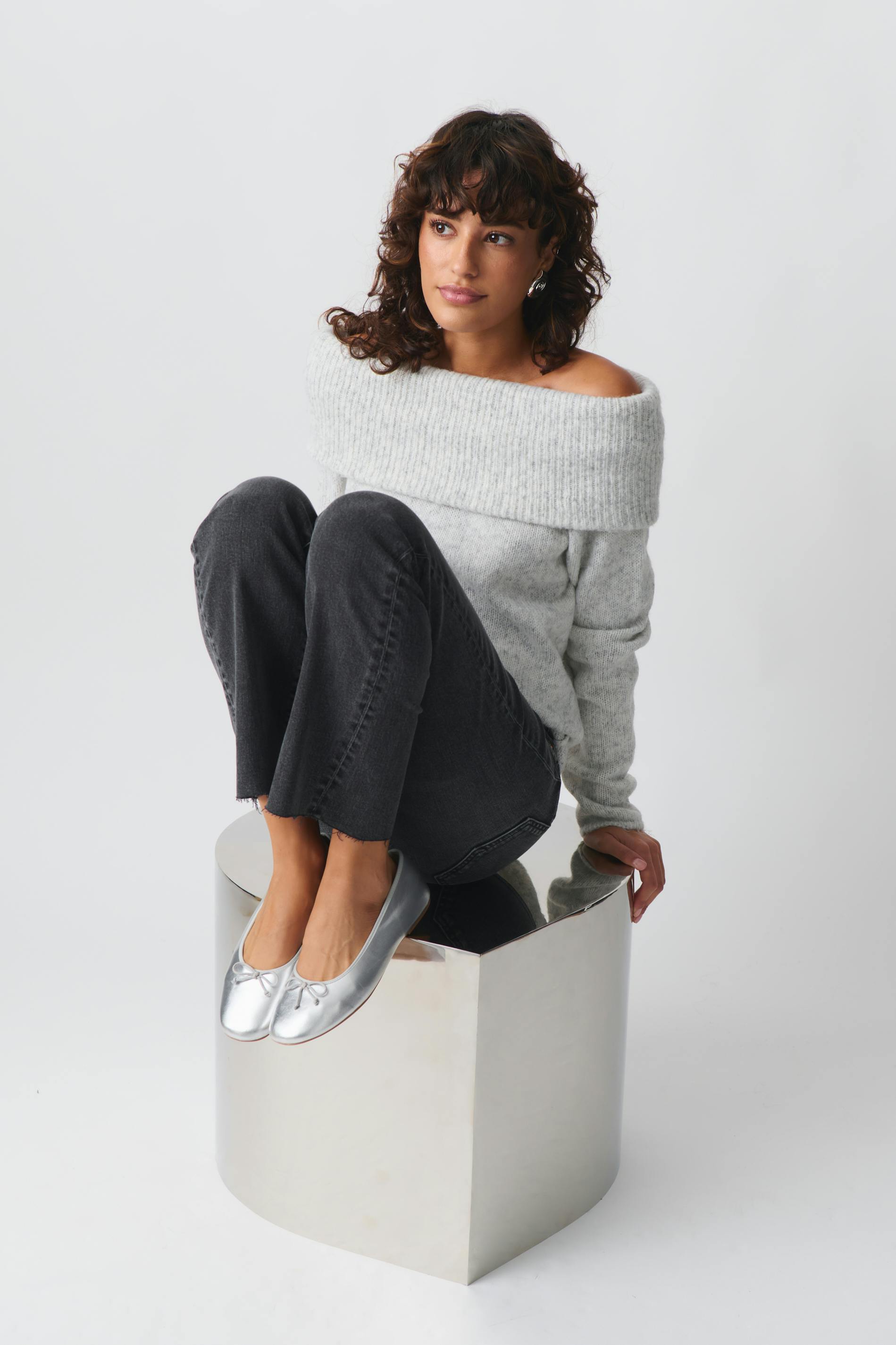 Knitted off shoulder sweater
