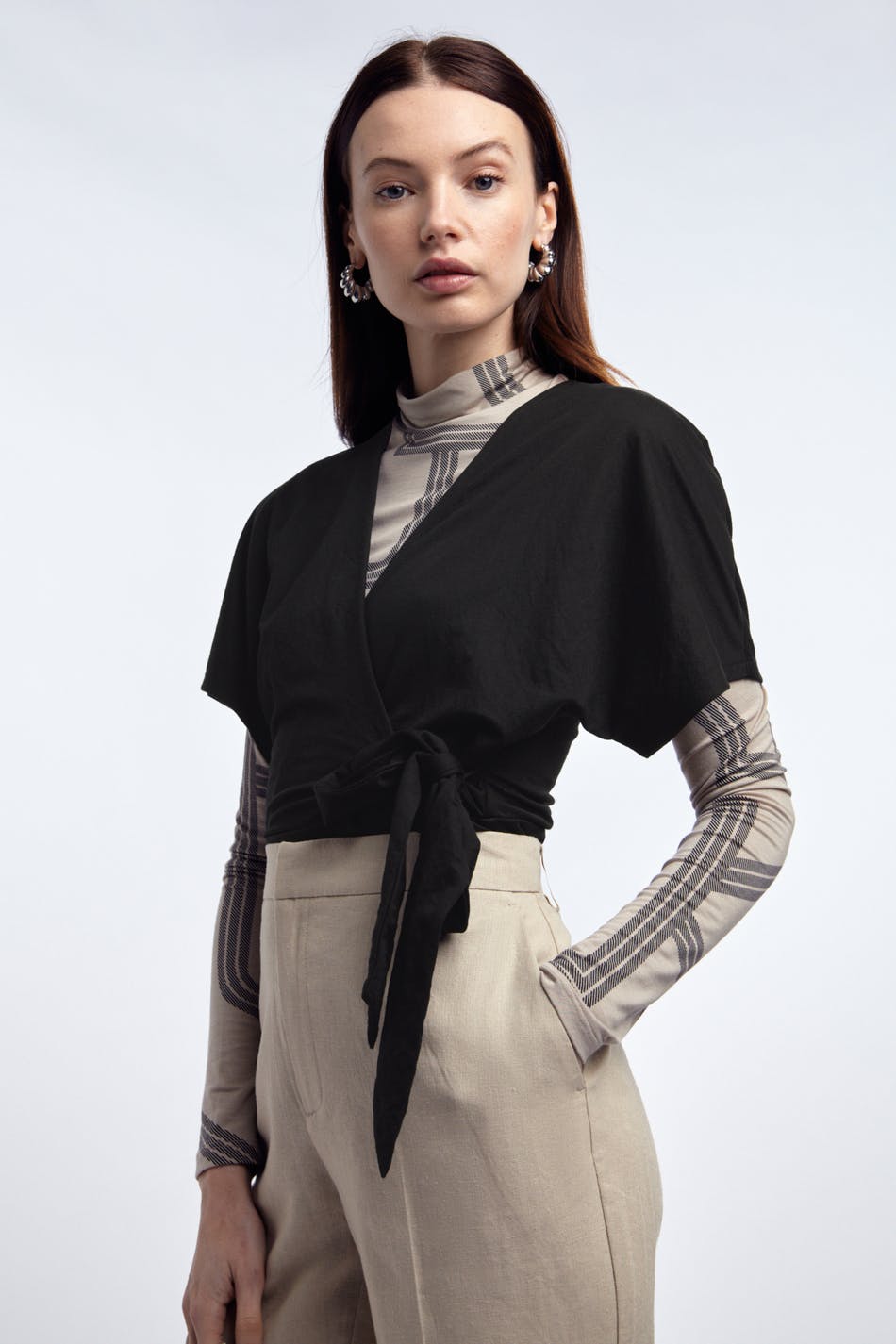 Wanja wrap top