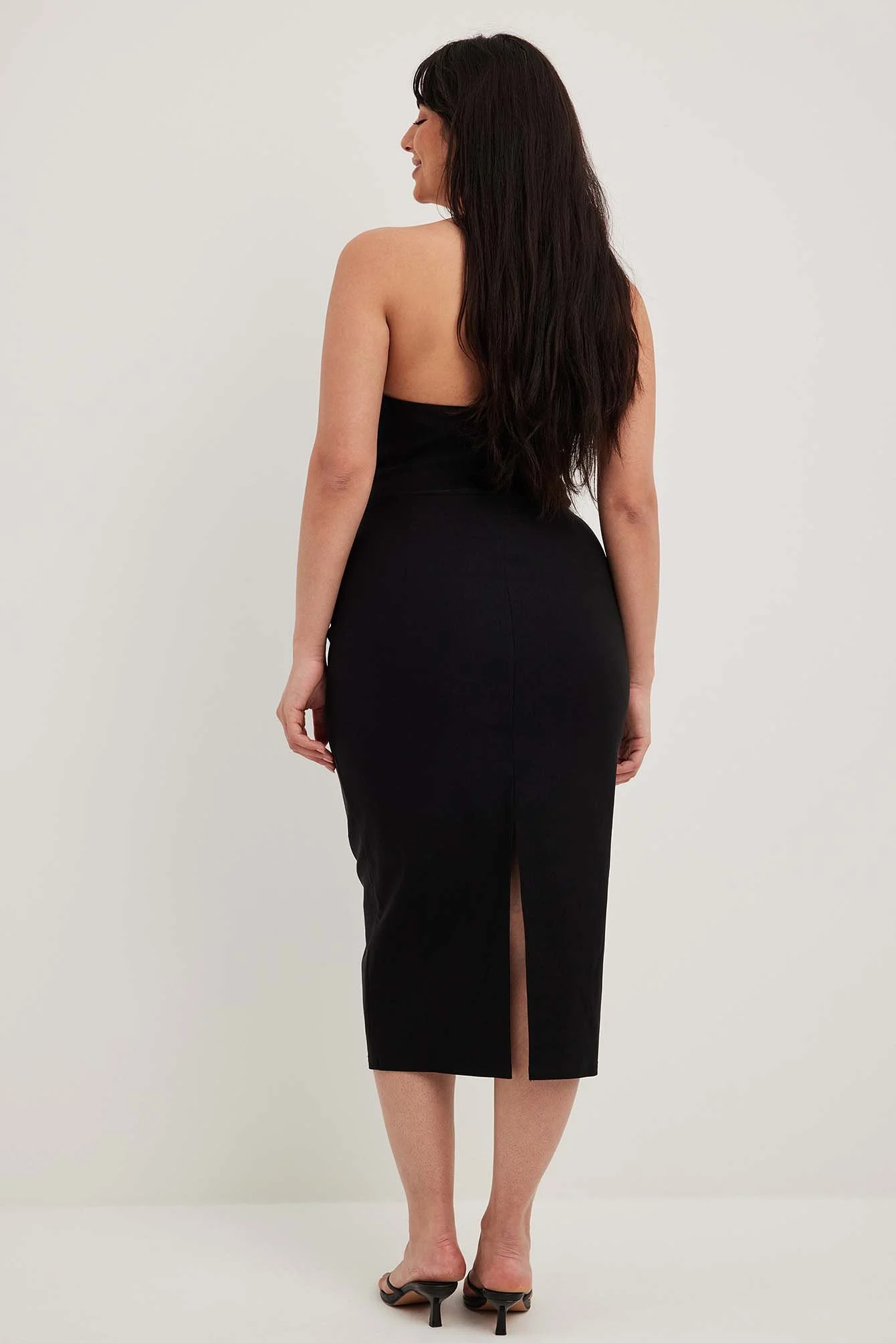 Herzförmiges Bandeau-Midikleid
