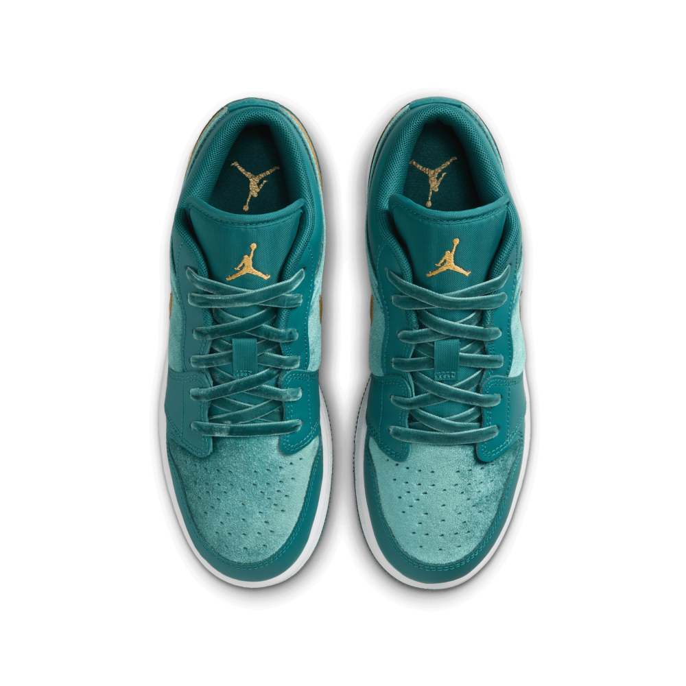 NIKE JORDAN 1 Low SE GS Velvet FB9896-300 / grün