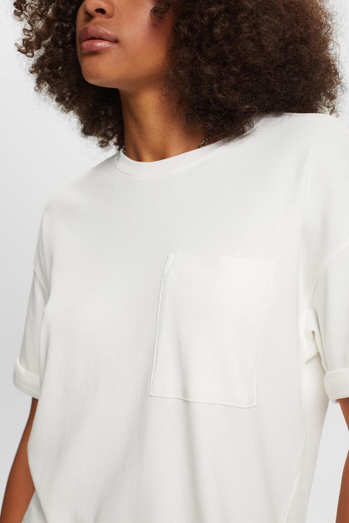 Oversized T-Shirt mit aufgesetzter Tasche
