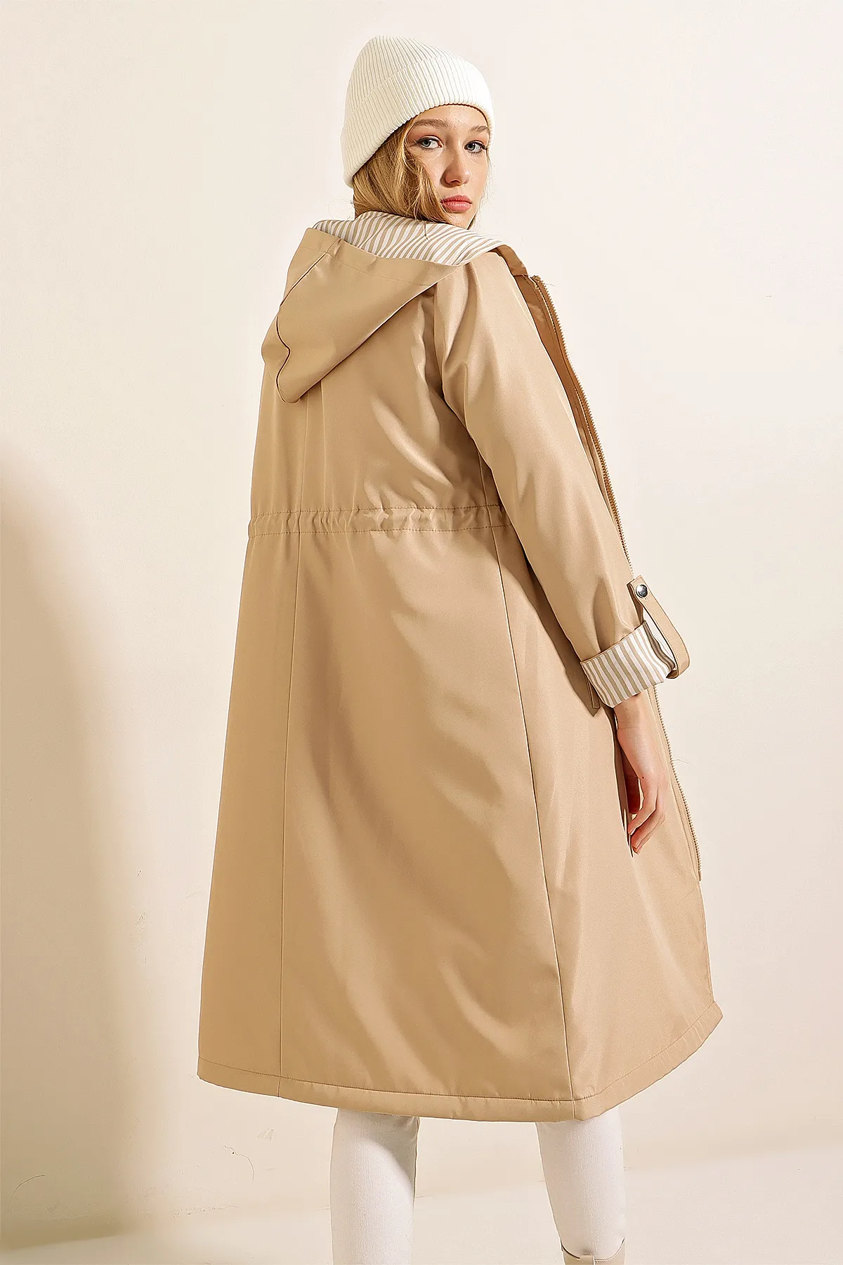 Bigdart  9091 Trenchcoat mit geraffter Taille und Kapuze – Beige