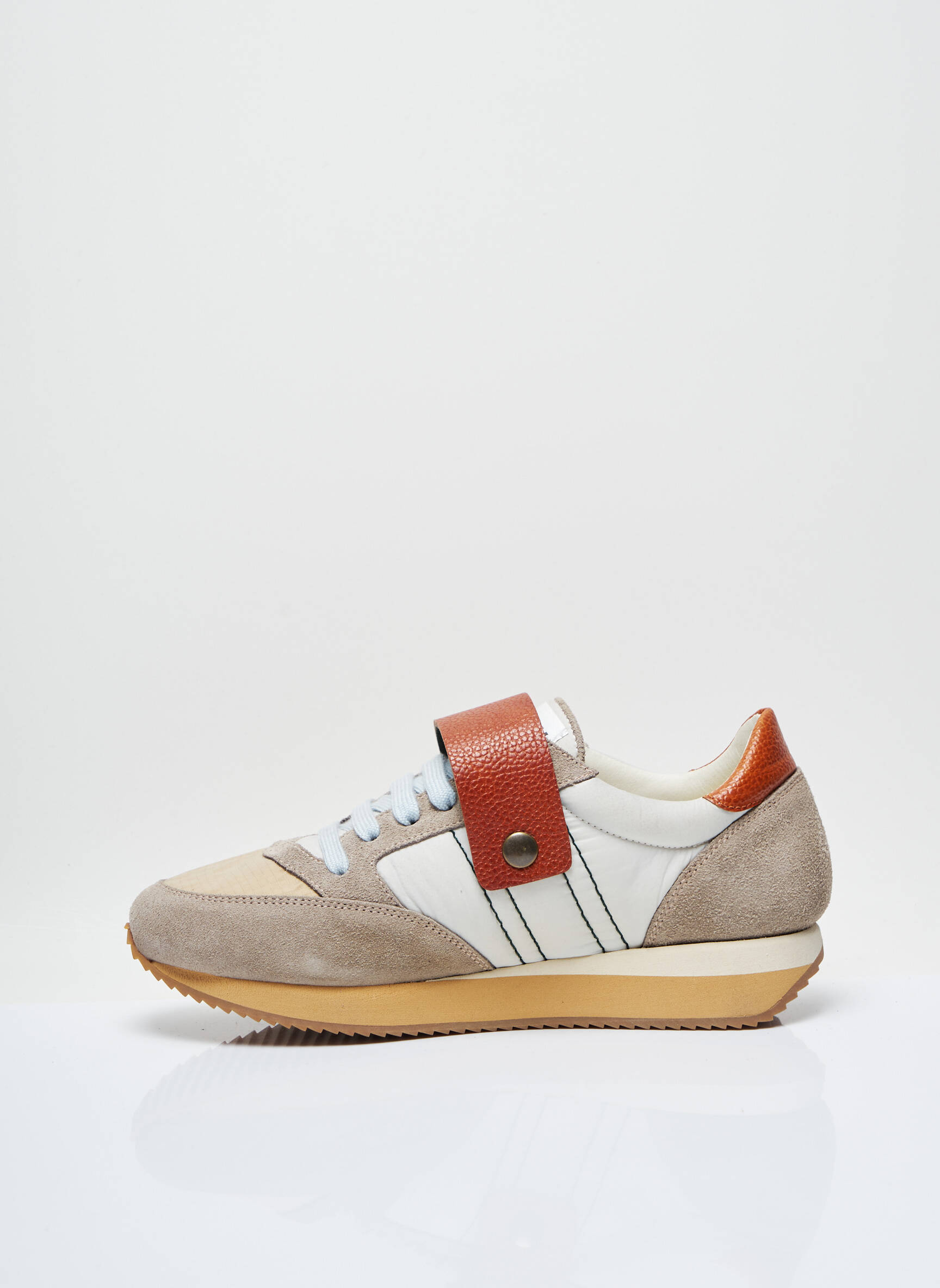 Beatriz Furest Baskets Femme couleur marron