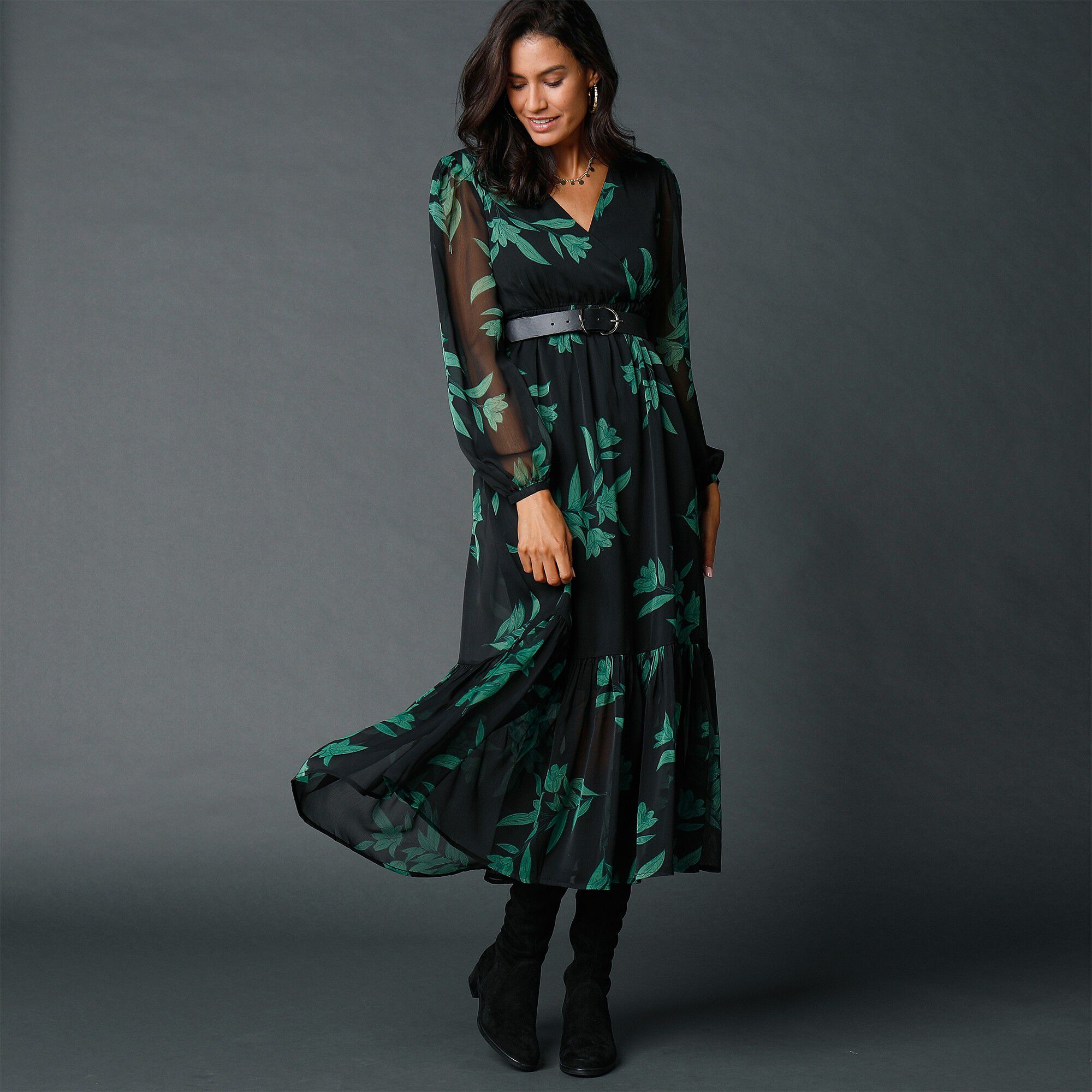 Robe longue volant, voile imprimé