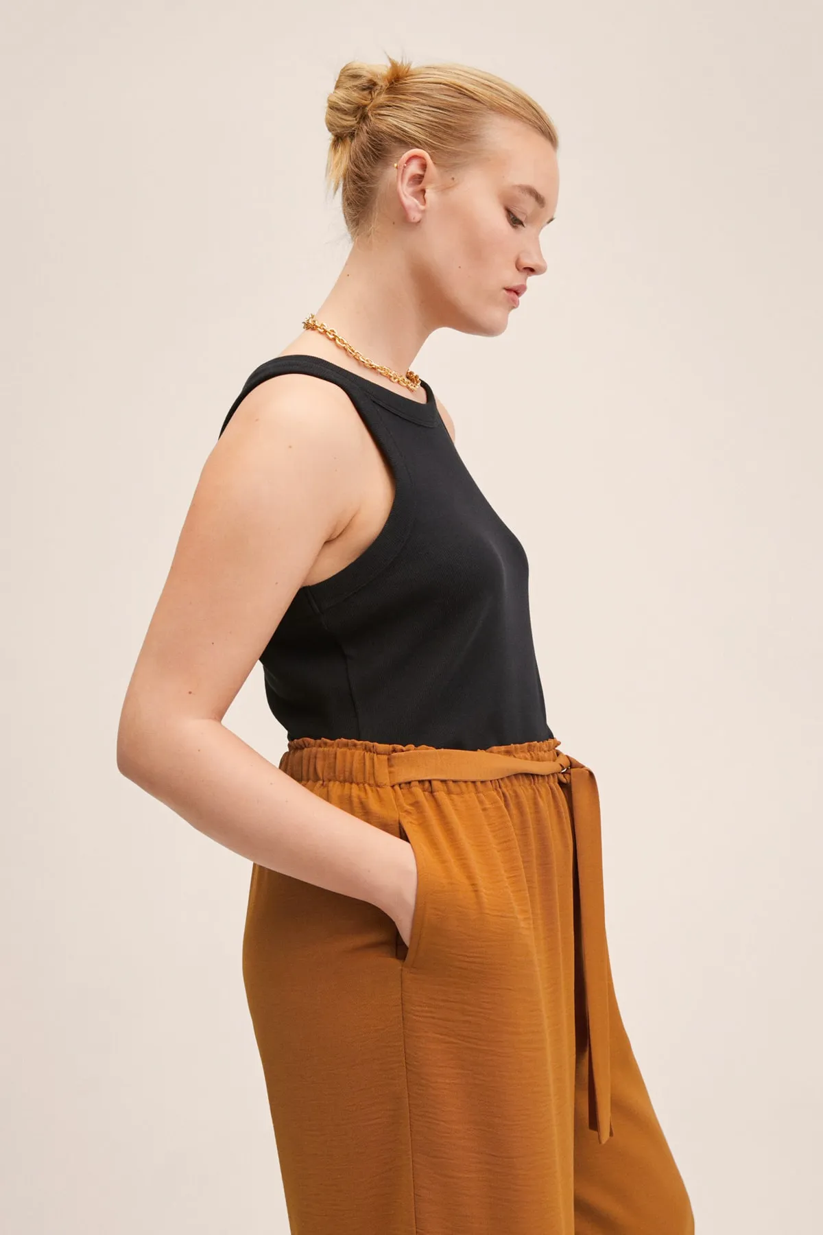 MANGO  Gelbe Damenhose 27018631