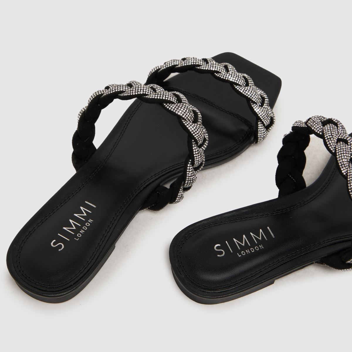 SIMMI hawaii bling szandálok fekete színben