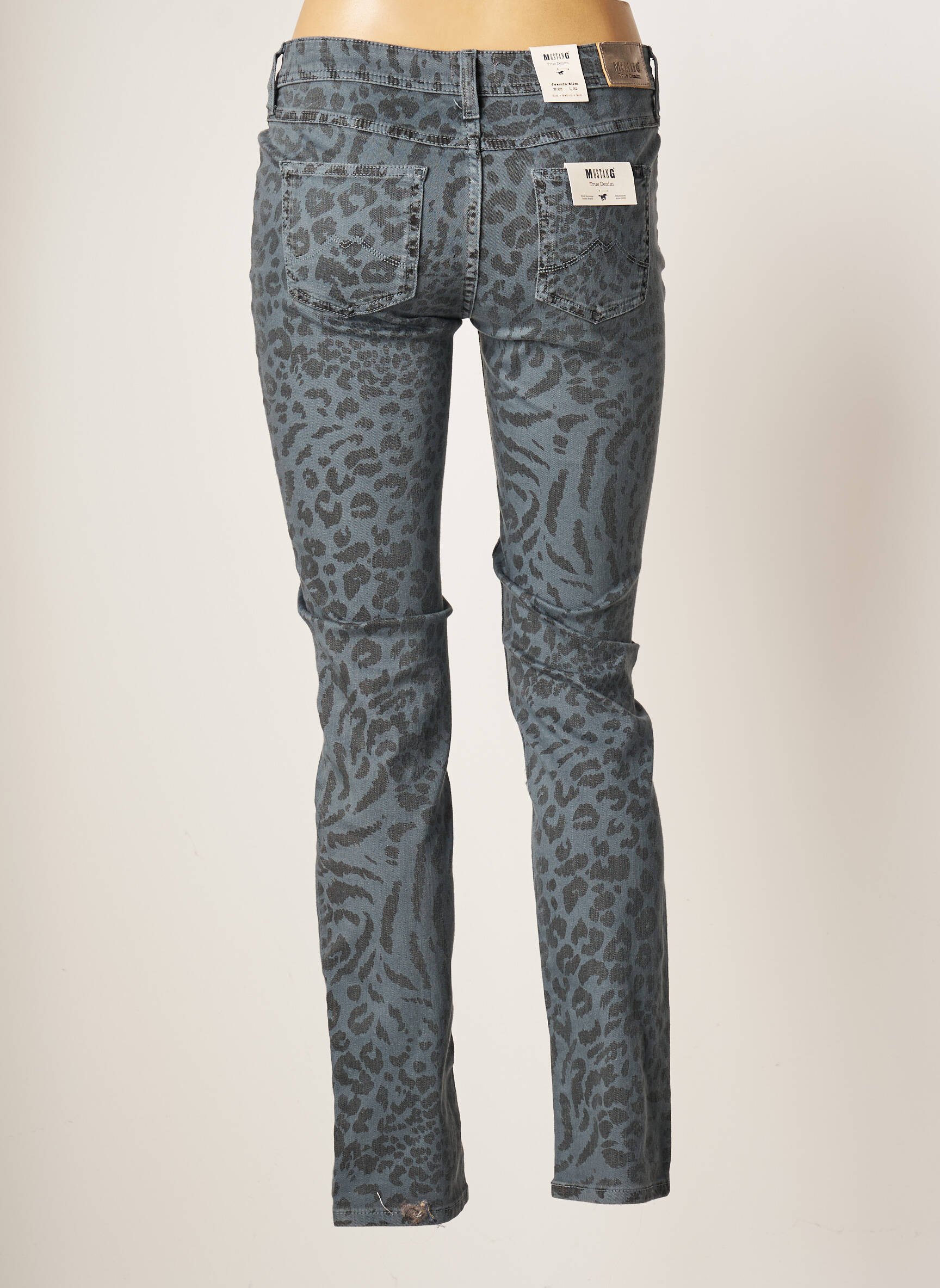 Mustang Jeans Coupe Slim Femme couleur gris