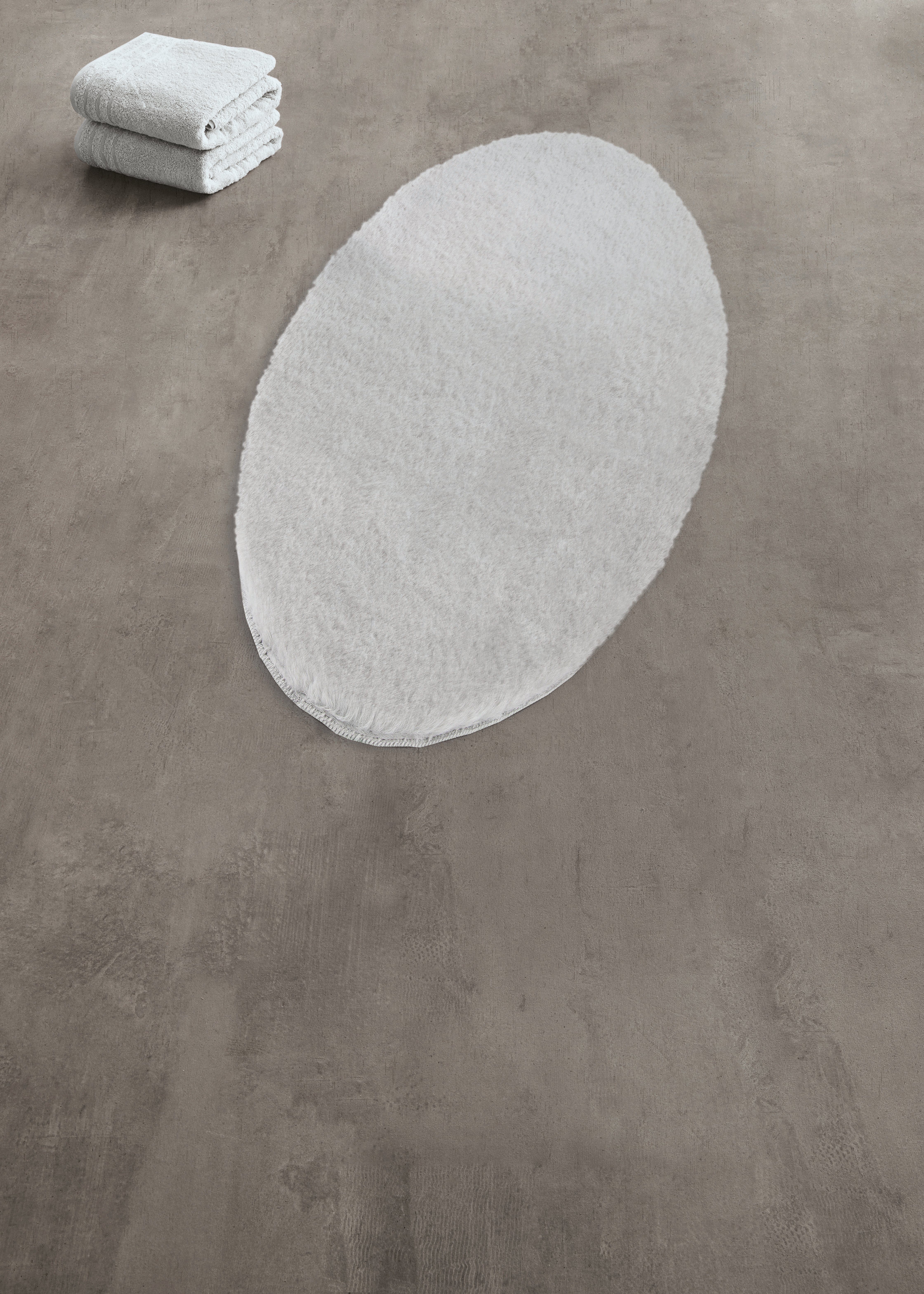 Badematte Cony Oval Kleine Wolke, Höhe 25 mm, beidseitig nutzbar, fußbodenheizungsgeeignet, Polyester, rechteckig, Badteppich, Fell-Optik, Uni Farben, besonders weich, waschbar