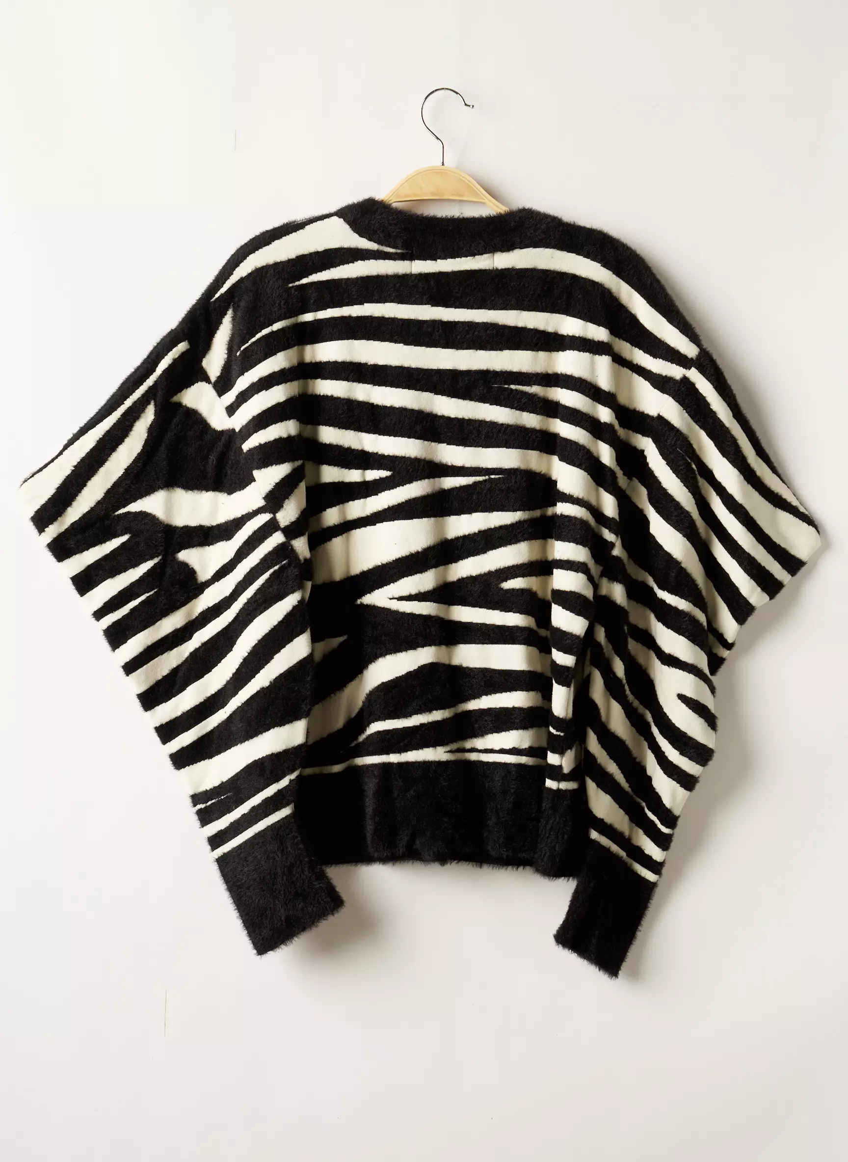 Uterque Pulls Femme couleur noir
