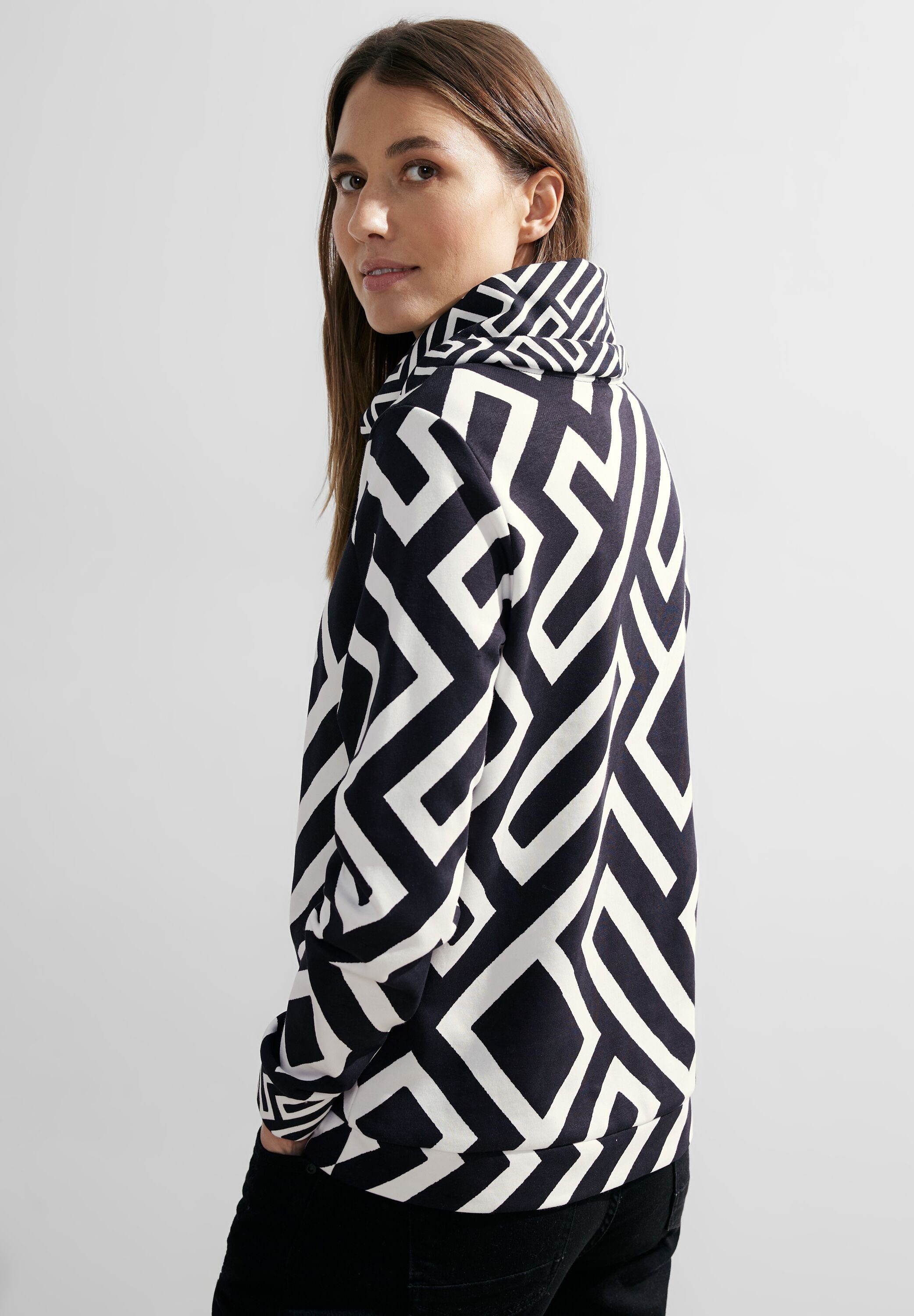 Cecil Langarmshirt Cecil Shirt mit Printmix in Black (1-tlg) Tunnelzugbändchen
