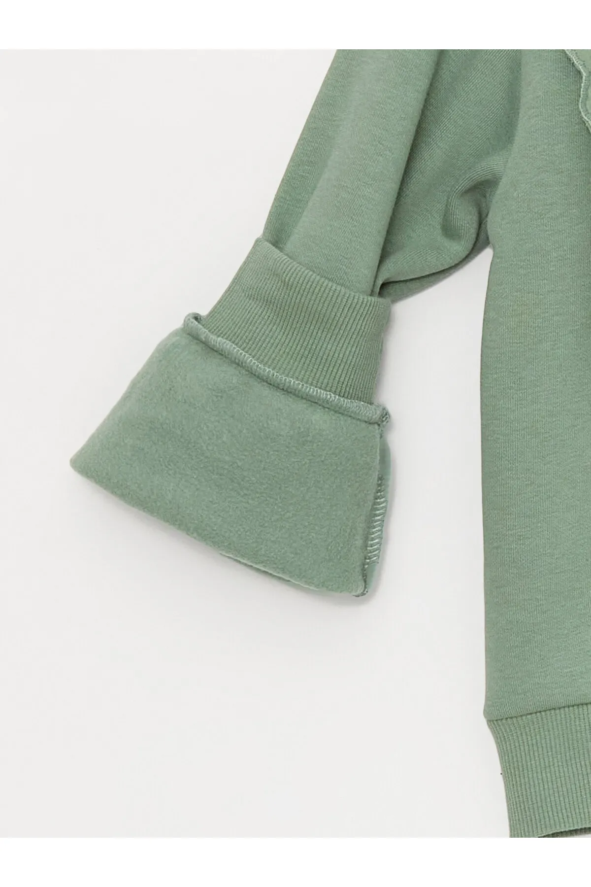 LC Waikiki  Langärmliges Mädchen-Sweatshirt mit Rundhalsausschnitt und Muscheldetails