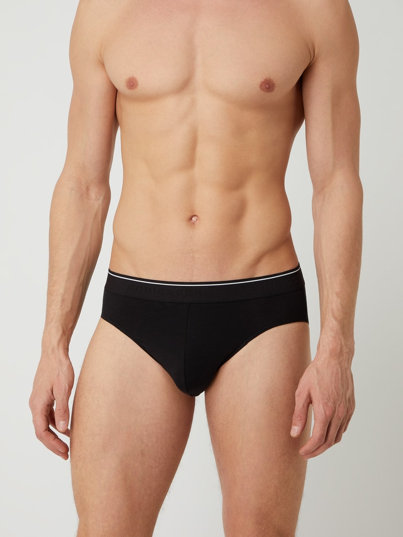 Personal Fit Slip mit Stretch-Anteil in schwarz