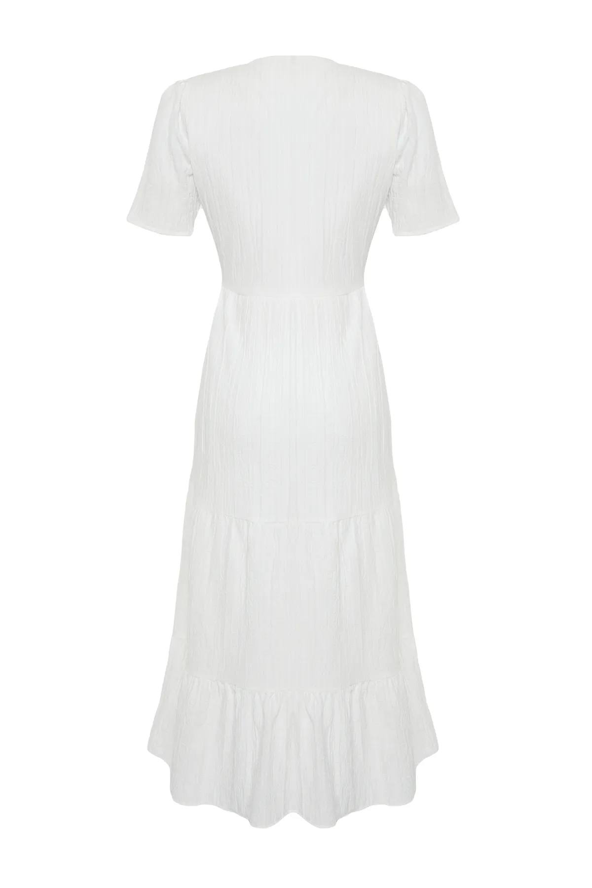 Trendyol Collection  Ecrufarbenes Maxi-Gewebekleid mit Rock und Taillenöffnung, zweireihigem Kragen und Futter TWOSS24EL00693