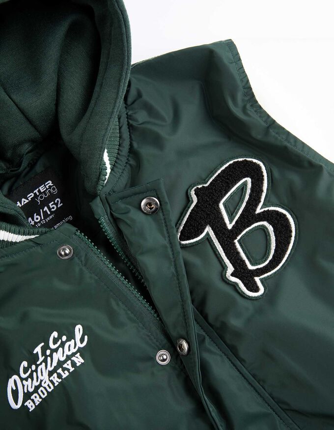 Collegejacke - Stickereien