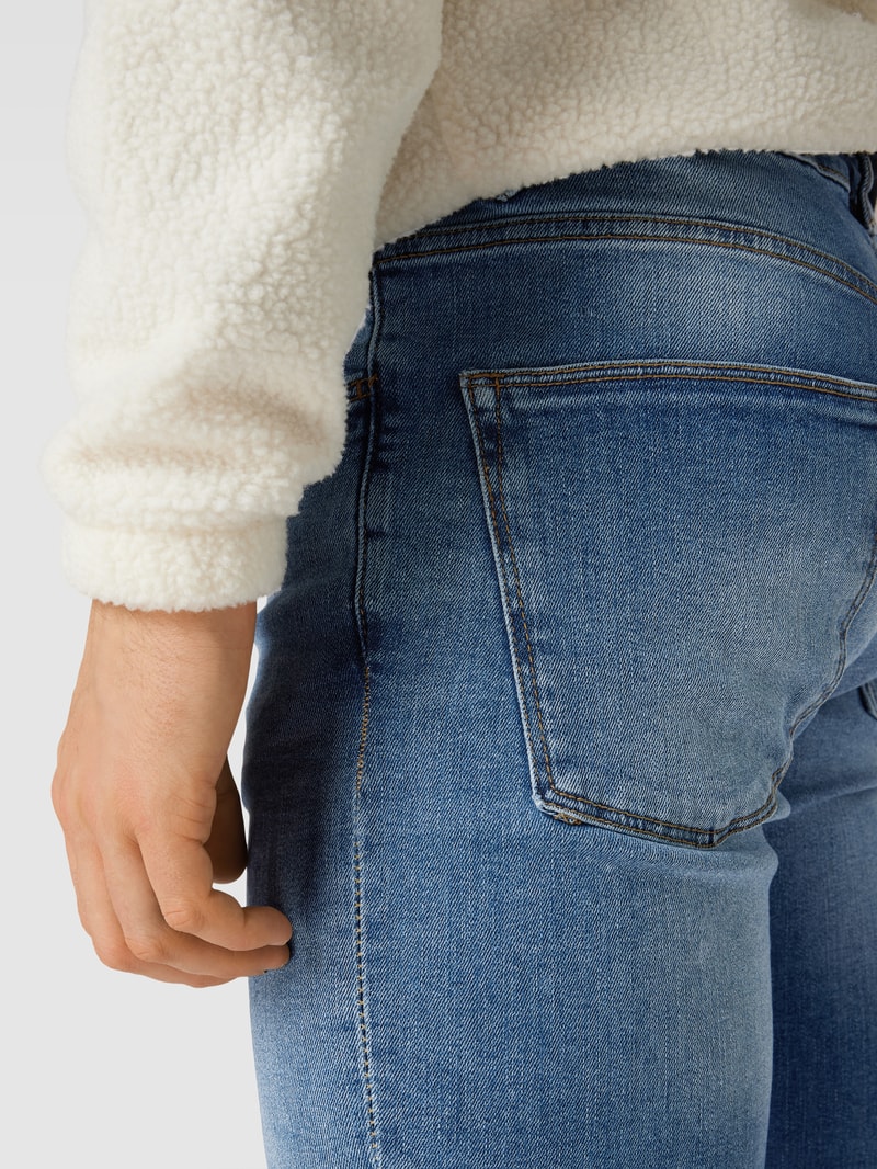 Skinny Fit Jeans im 5-Pocket-Design Modell 'LIGHTBLUE' in hellblau