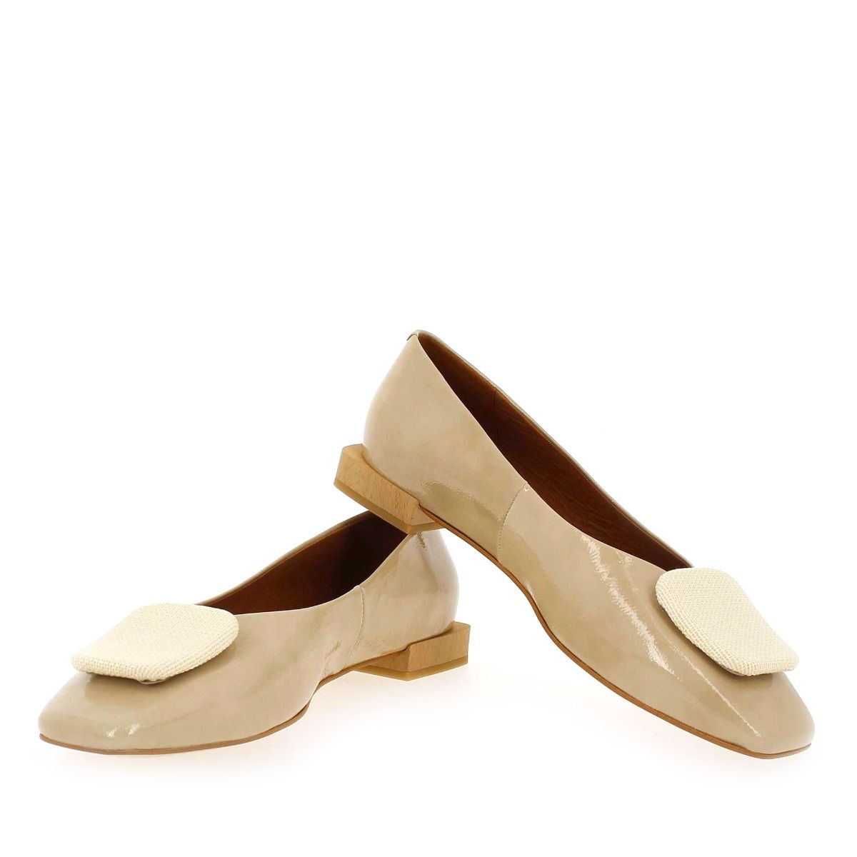 Angel Alarcon  23006 535A - Beige