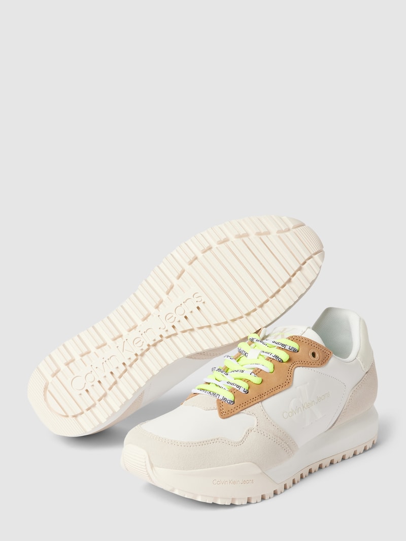 Sneaker mit Label-Details Modell 'CONTRA' in beige