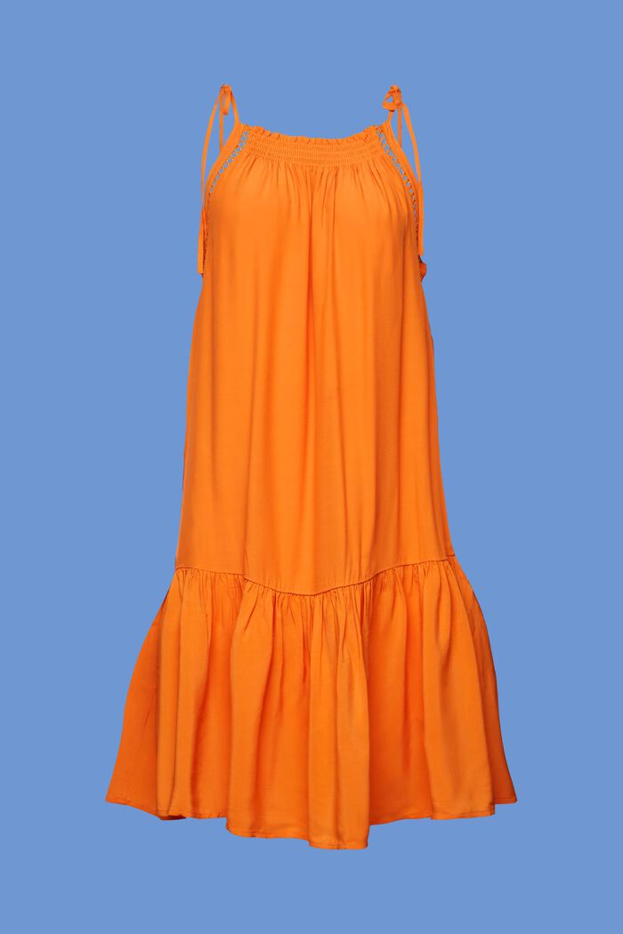 Trägerkleid mit gesmokten Details