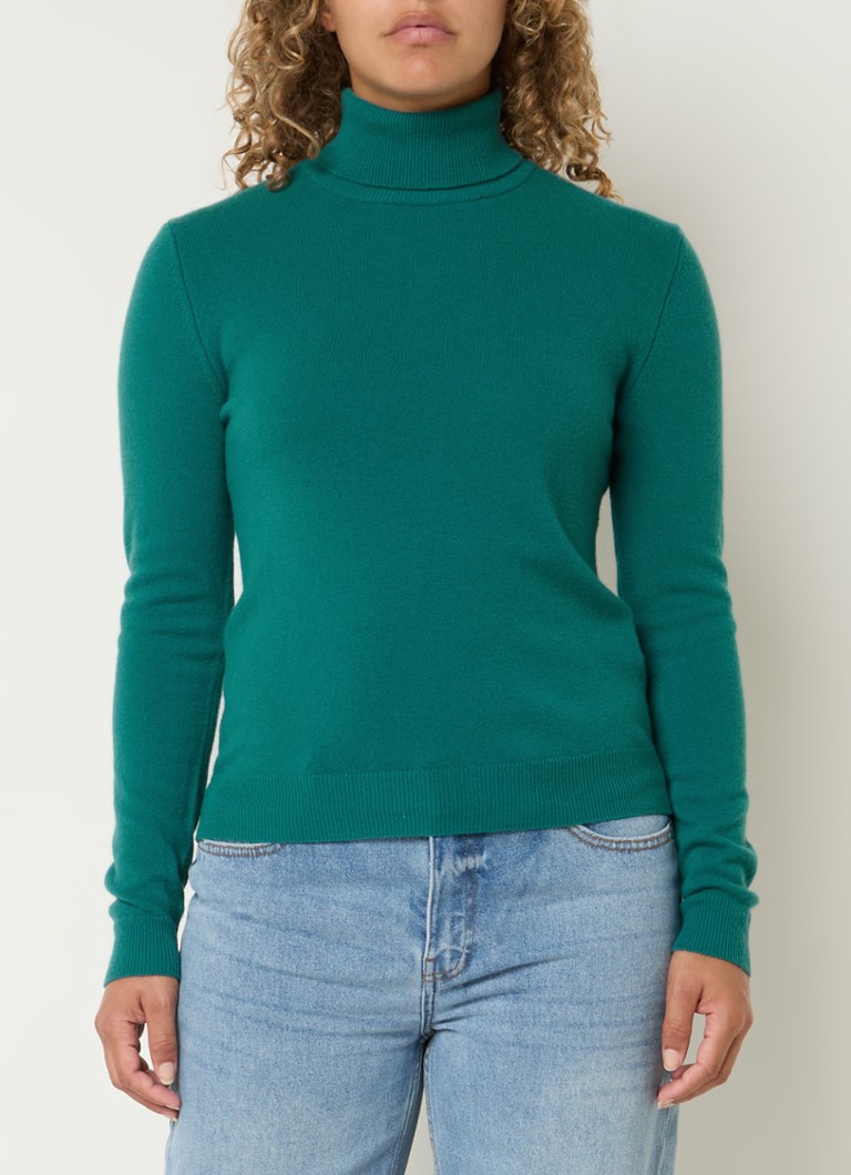 Pulover Benetton cu guler înalt confecționat din lână merinos fină.