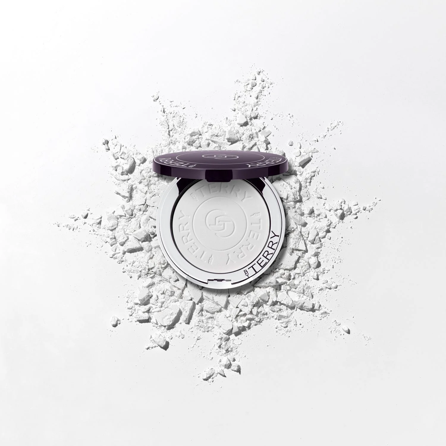 Pudră compactă cu aromă de hialuronic pentru față