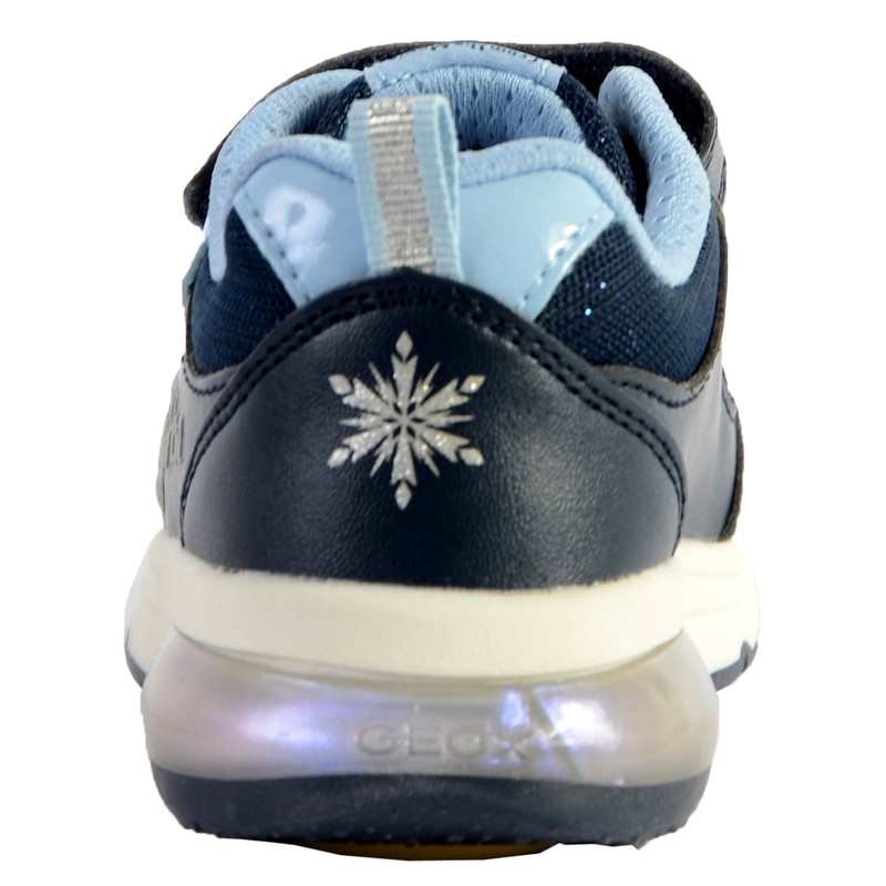 Baskets Spaceclub Reine des neiges