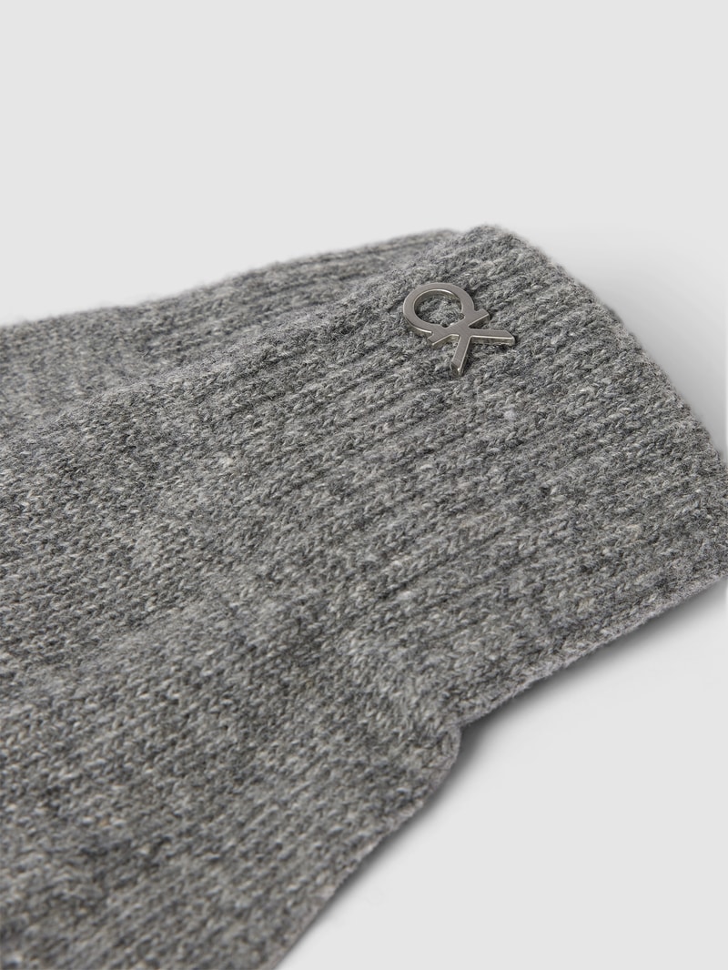 Handschuhe mit Label-Detail in mittelgrau