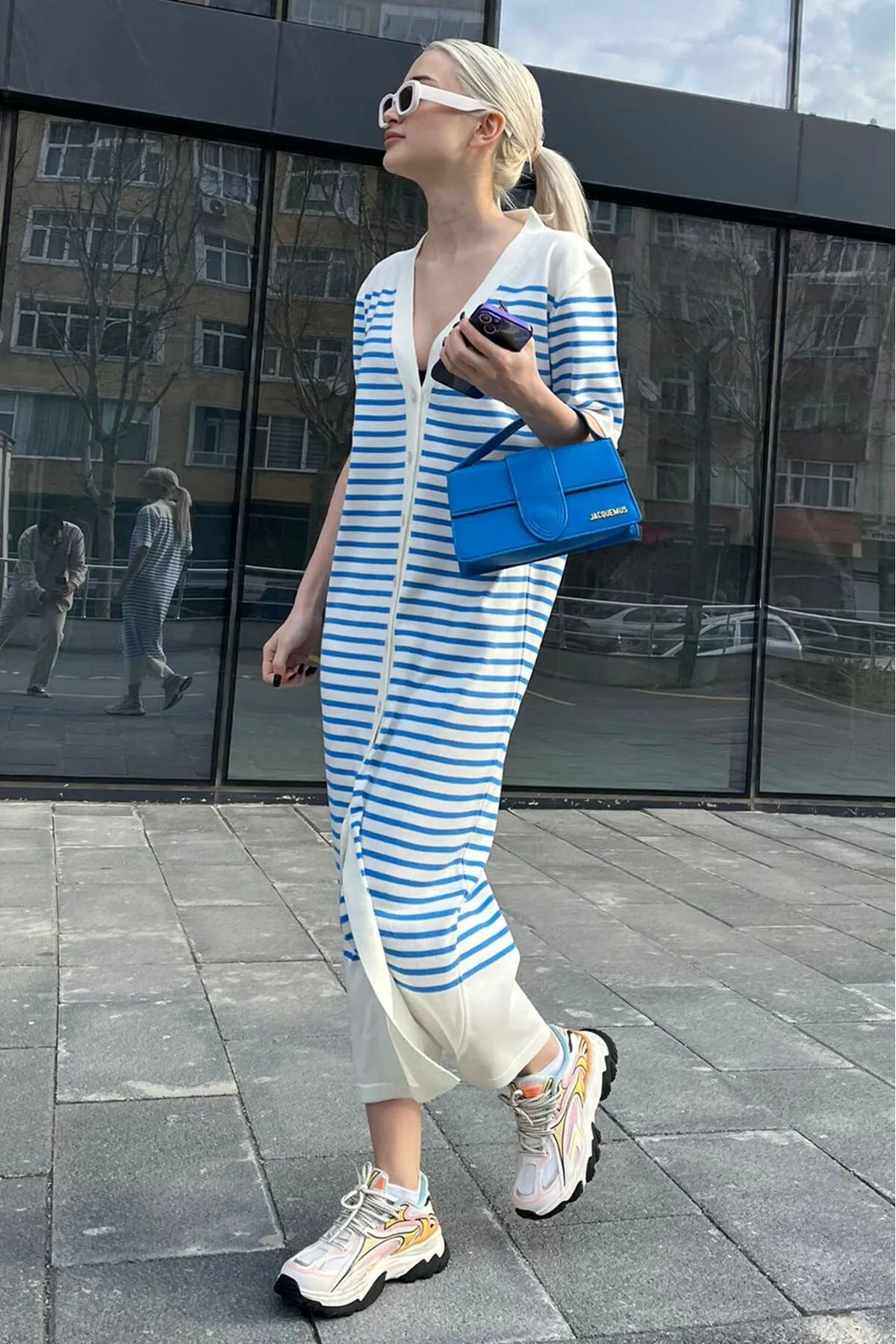 Madmext  Weißes geknöpftes Strick-Damenkleid Mg1648