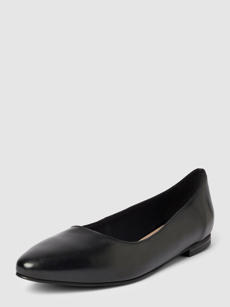 Ballerinas mit spitzer Form in schwarz