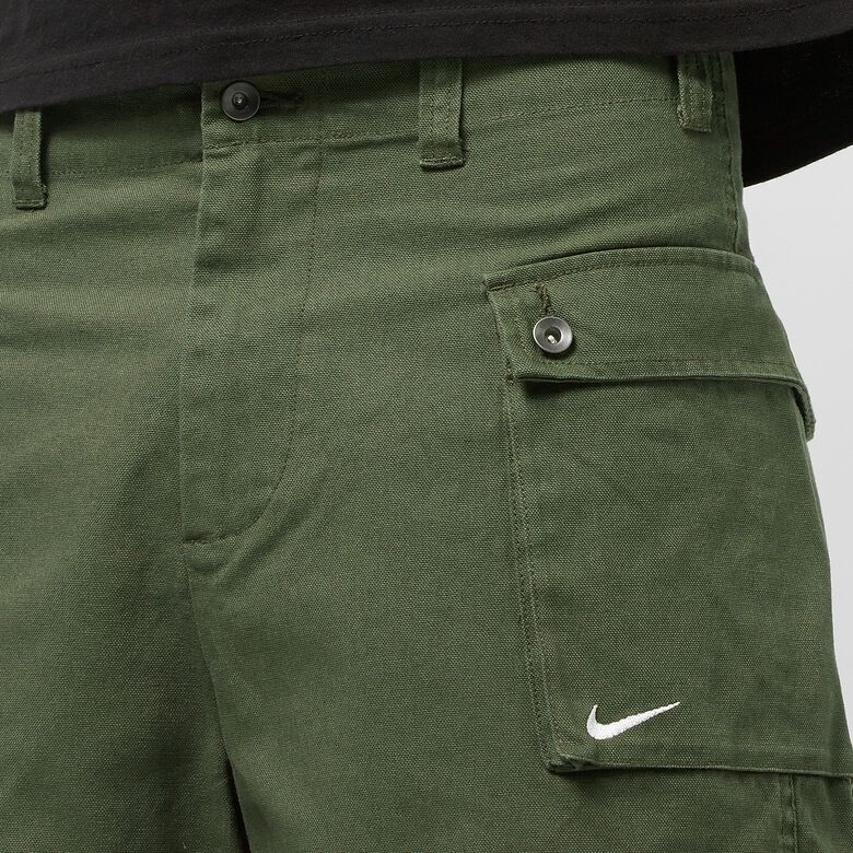 NIKE Life Woven P44 Cargo Shorts cargo khaki/white