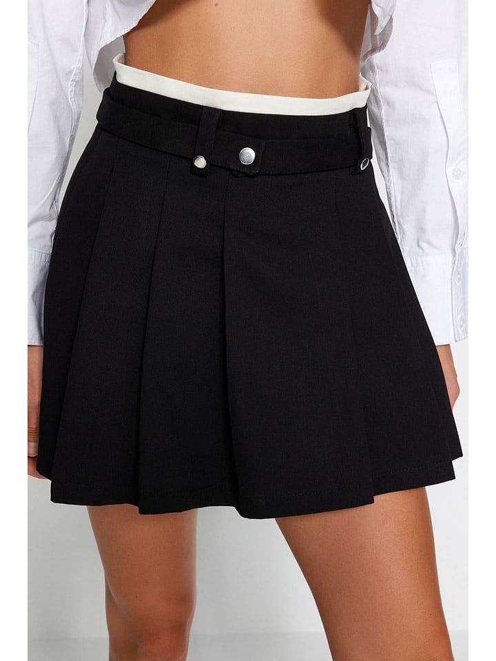 trendyol Rock in Schwarz günstig kaufen