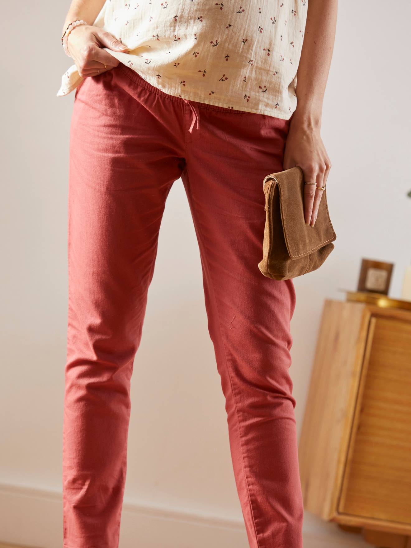 Pantalon chino de grossesse rouge moyen uni