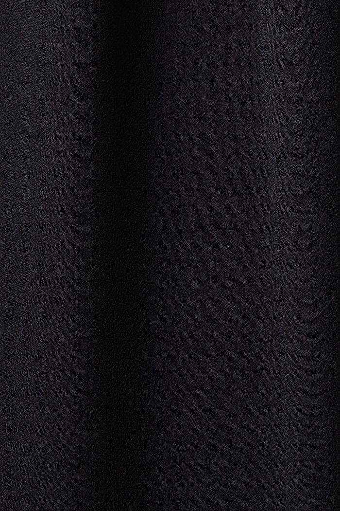 Minikleid mit Spitzenbesatz