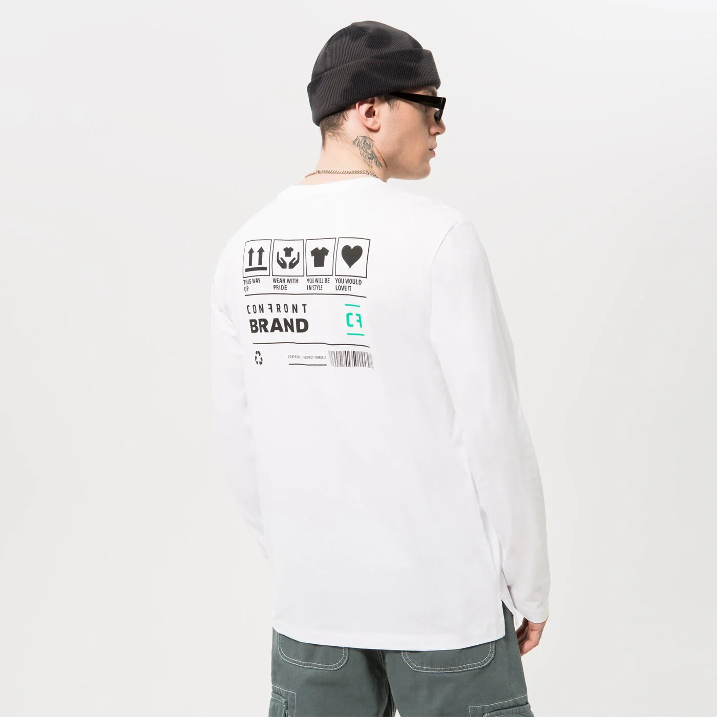 CONFRONT T-SHIRT LONGSLEEVE WHITE Weiß