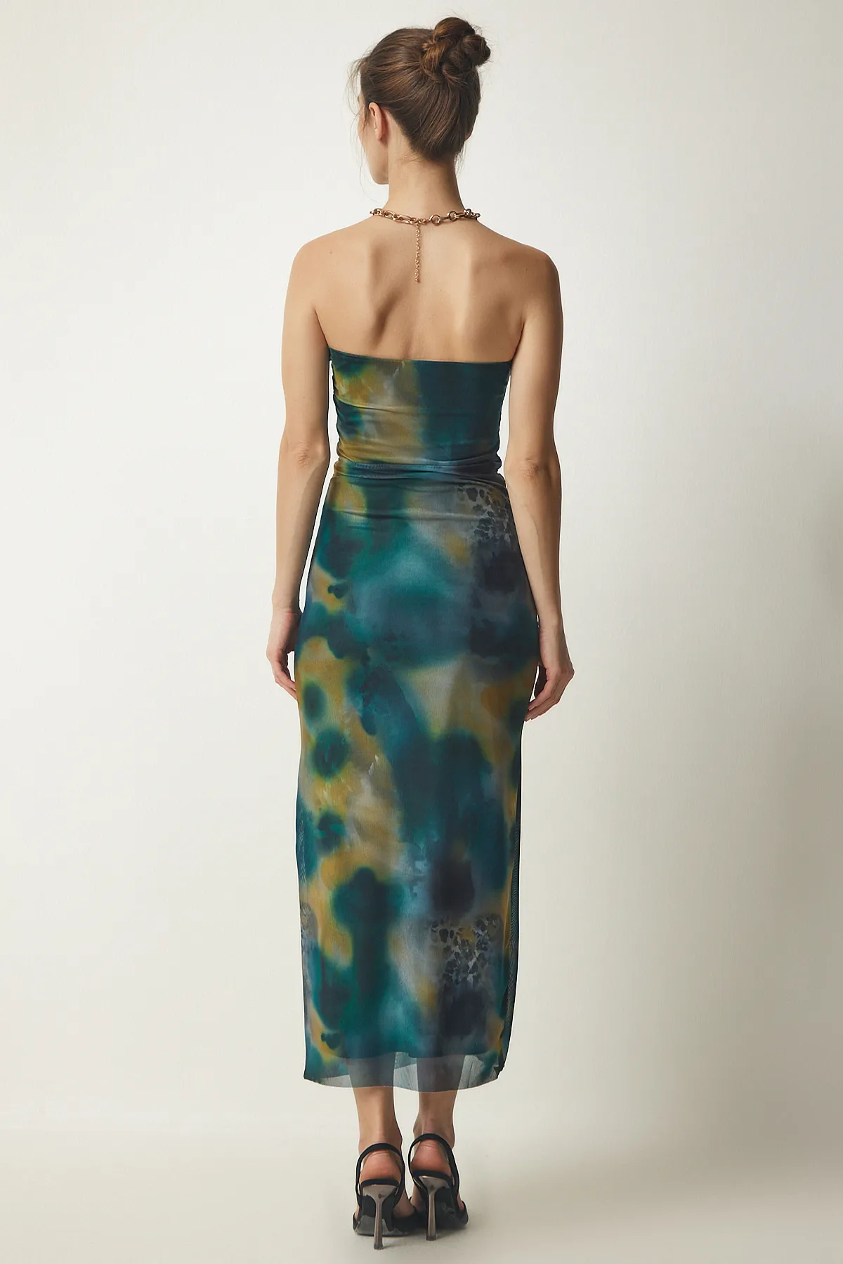 Happiness İstanbul  Smaragdgrünes, trägerloses, gerafftes Chiffonkleid für Damen EY00012