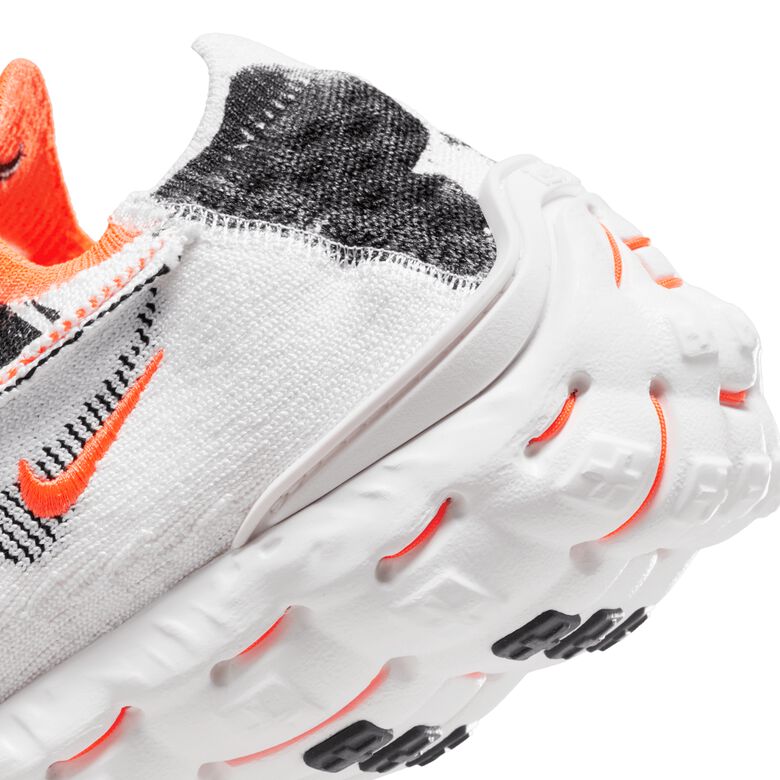 NIKE Ispa Mindbody 