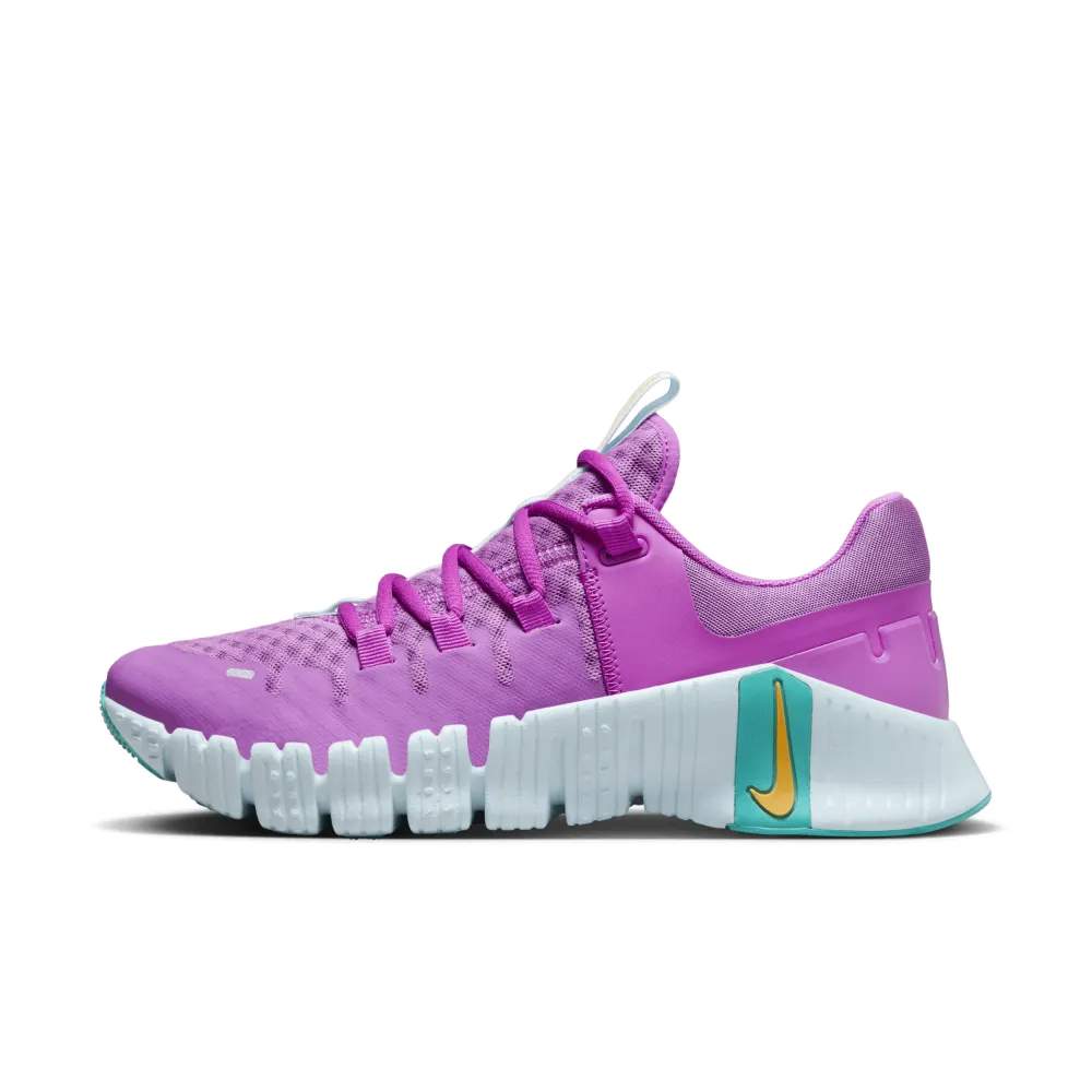 Nike Free Metcon 5 DV3950-501 / lila
