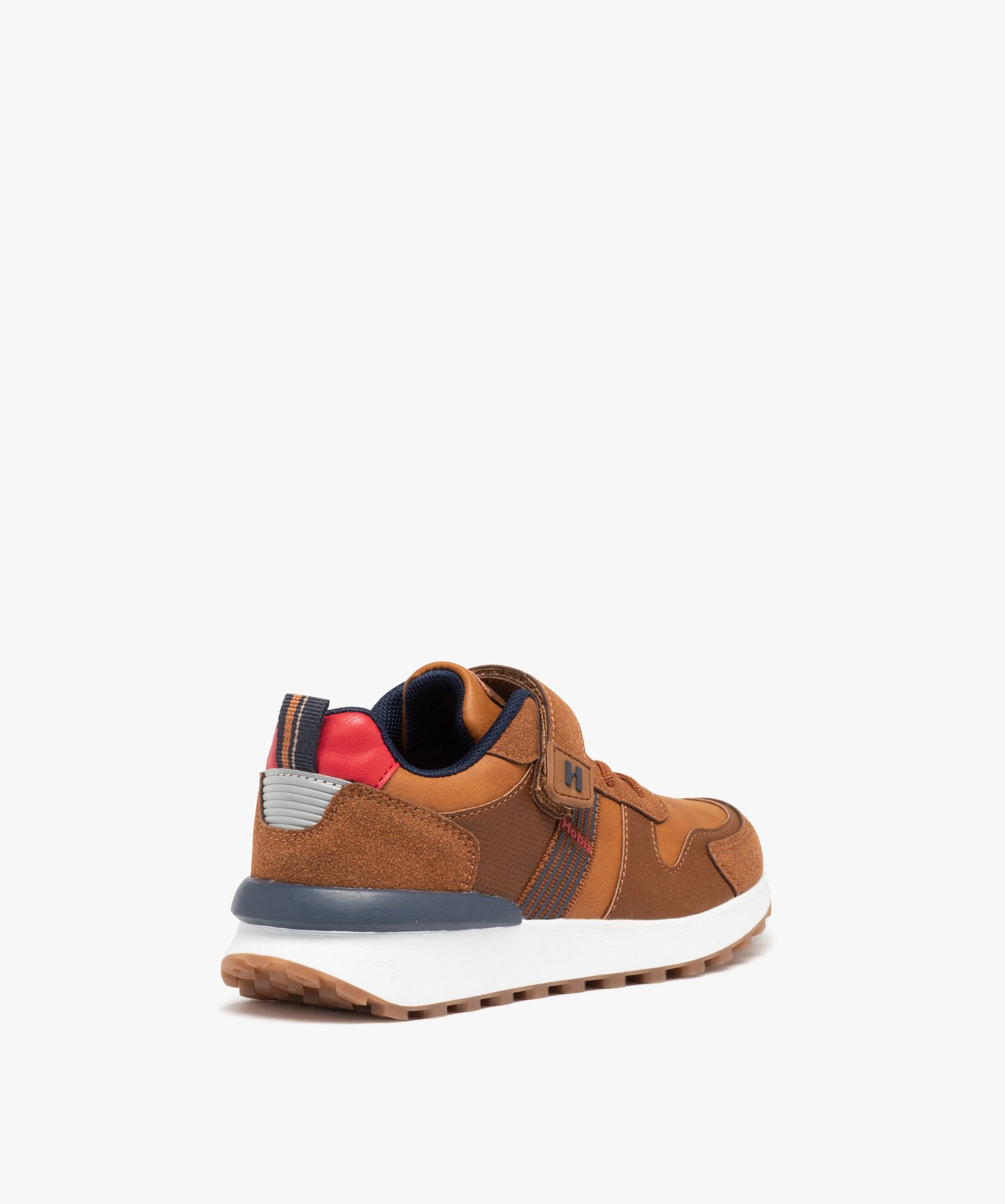 Baskets Garçon style jogger avec détails en suédine et à... marron | GEMO