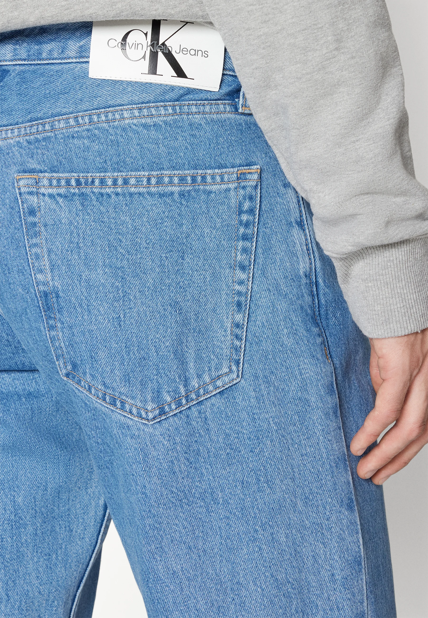 Calvin Klein Jeans AUTHENTIC STRAIGHT - Vaqueros pitillo