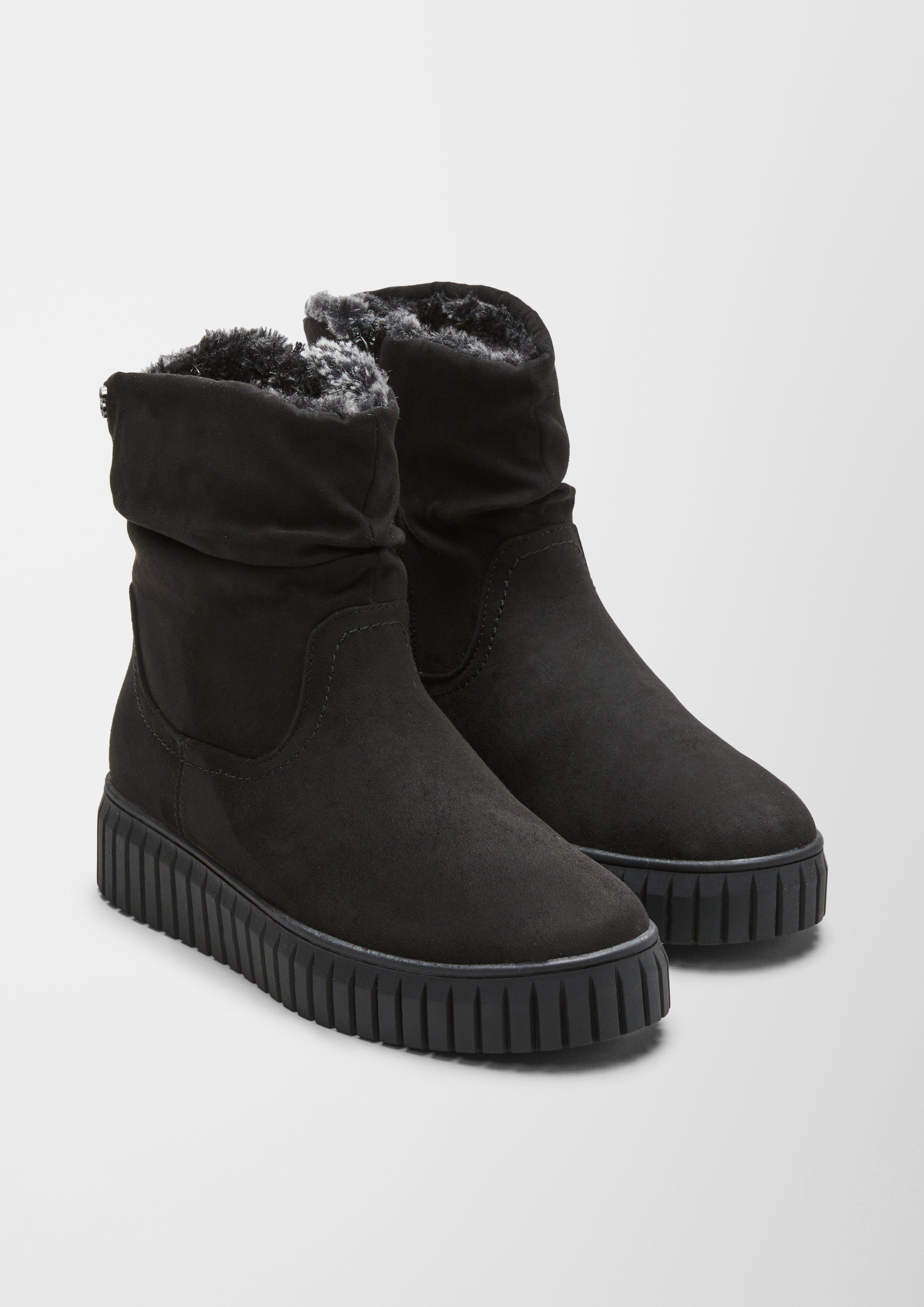 Gefütterte Boots mit Plateausohle  6006631-001