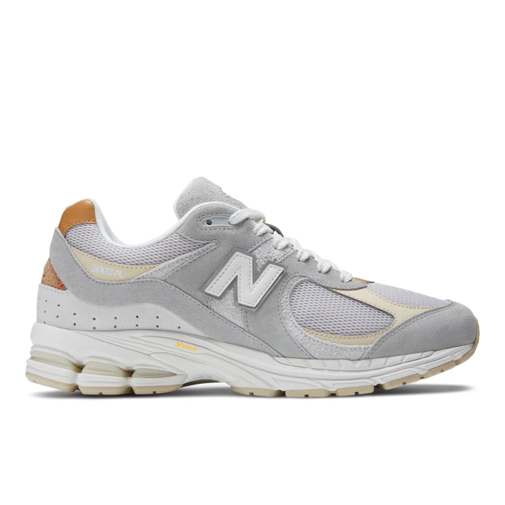 New Balance 2002R M2002RSB / grau