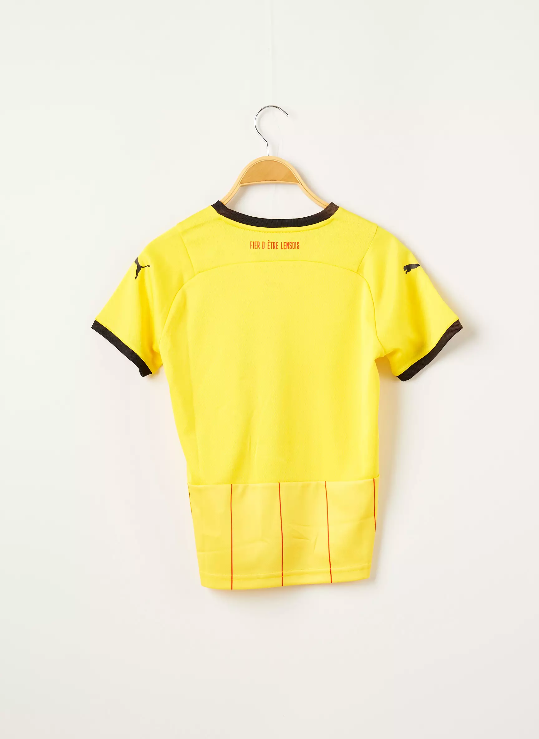 Puma Tshirts Garcon couleur jaune