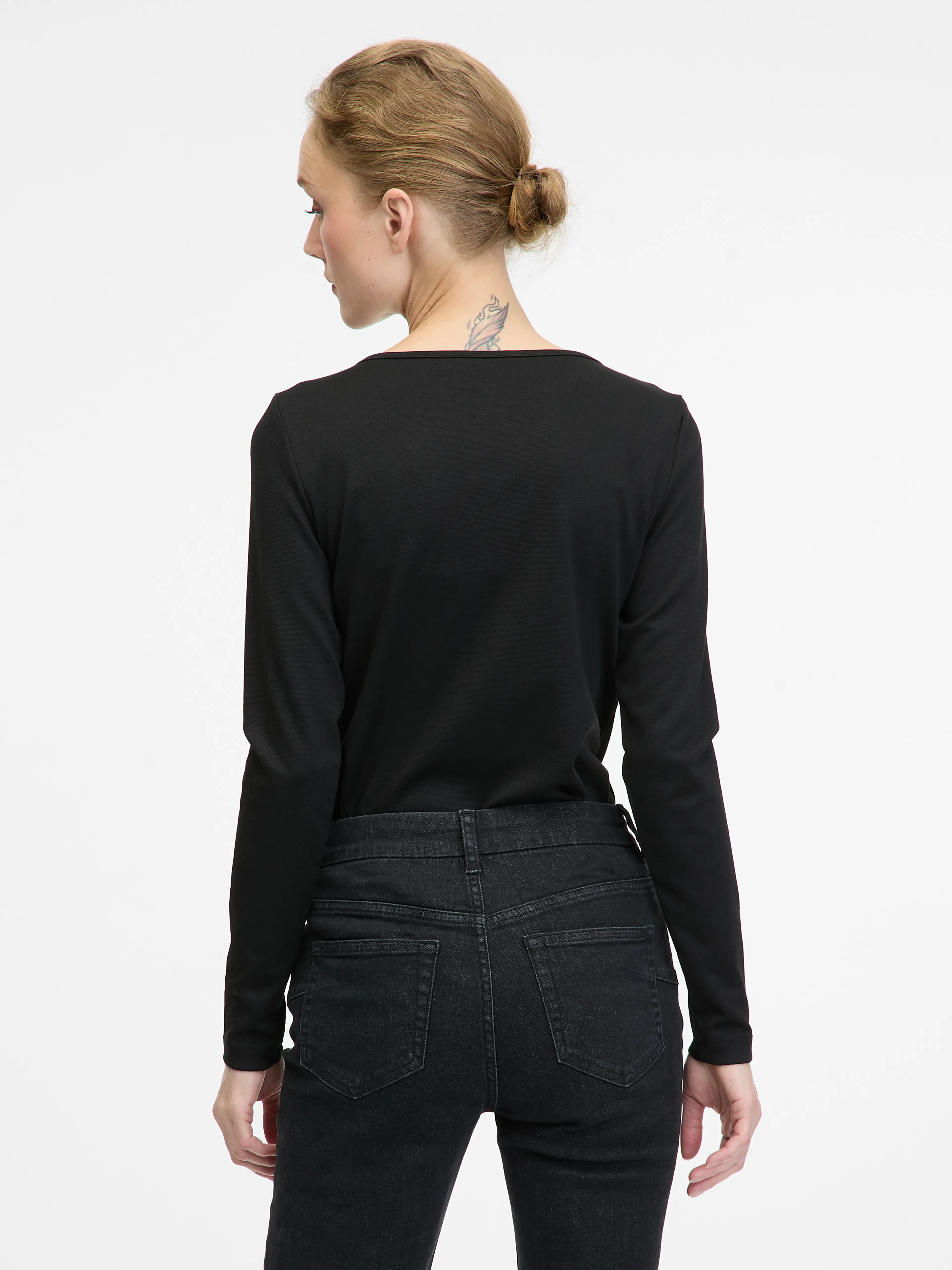 Schwarze Damenbluse mit langen Ärmeln ORSAY